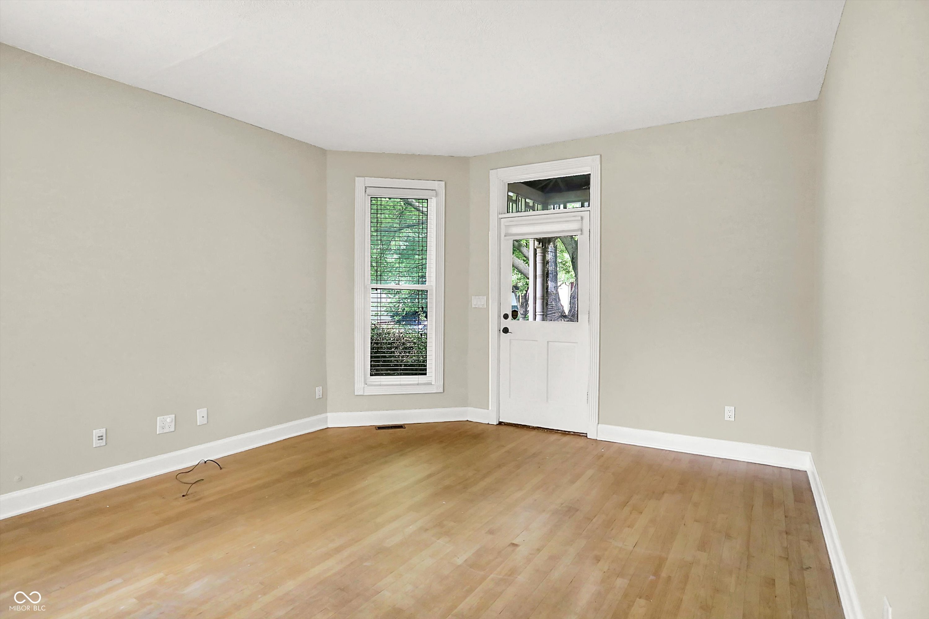 925 Fayette Street