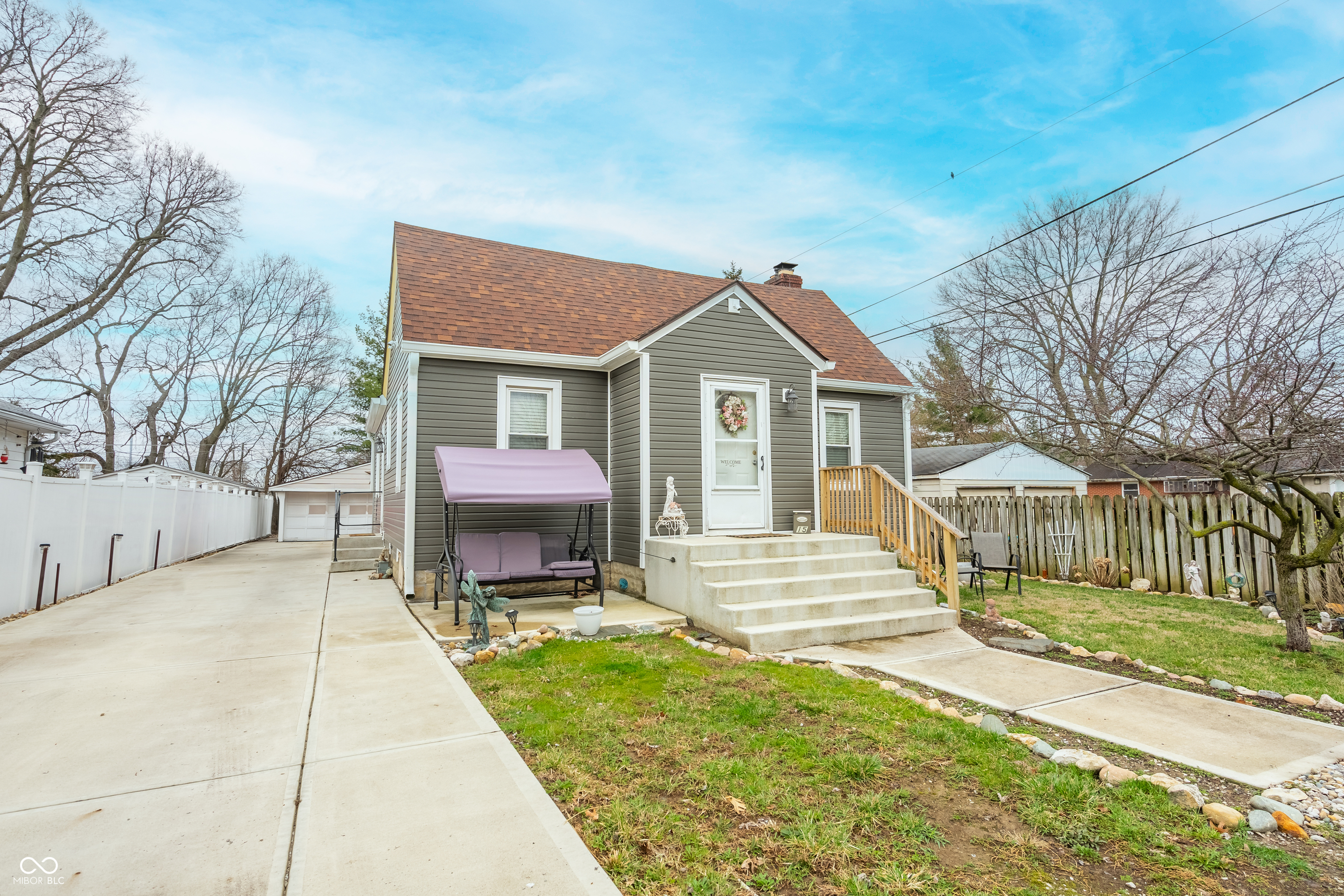 15 N Fleming Street