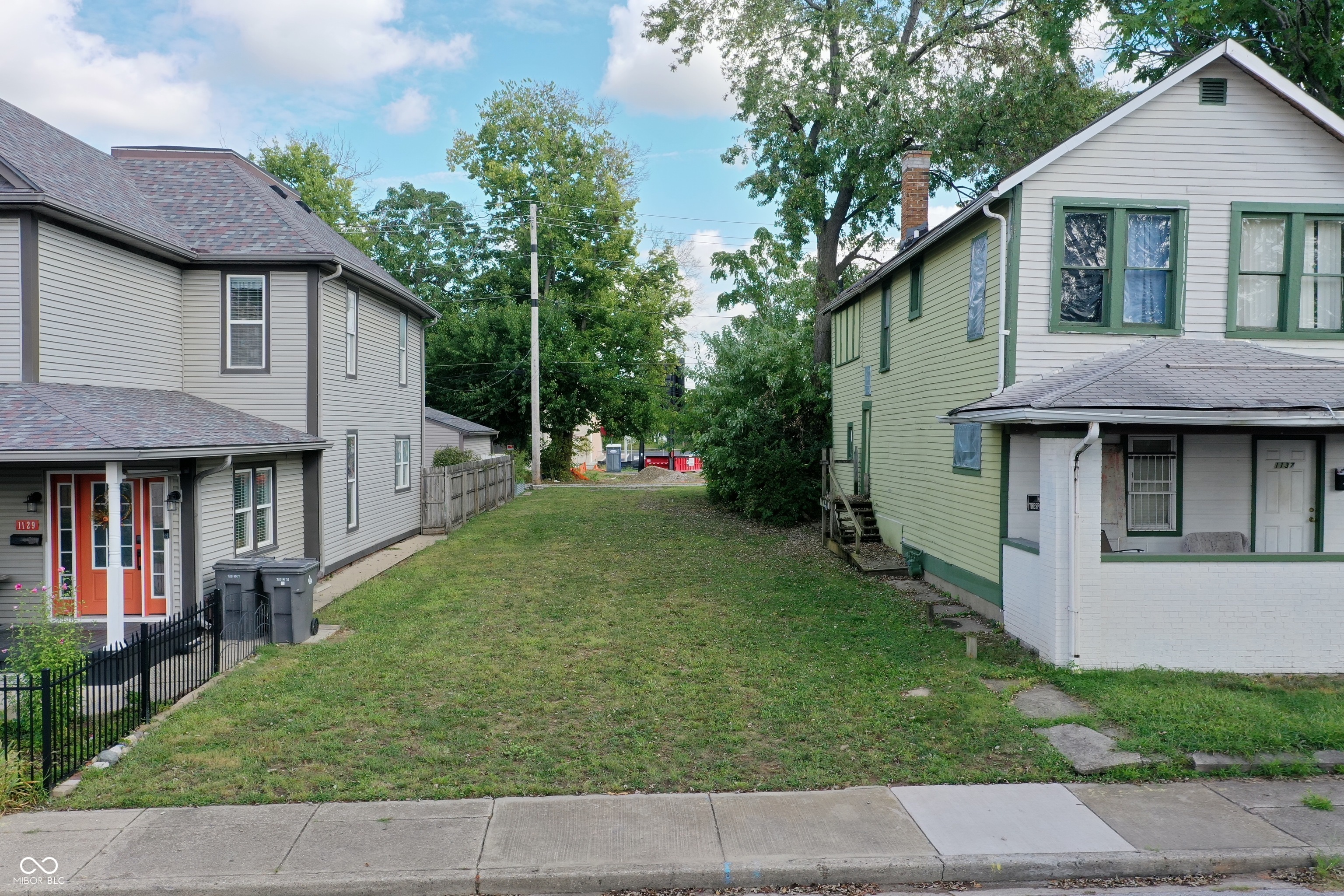 1133 S Illinois Street