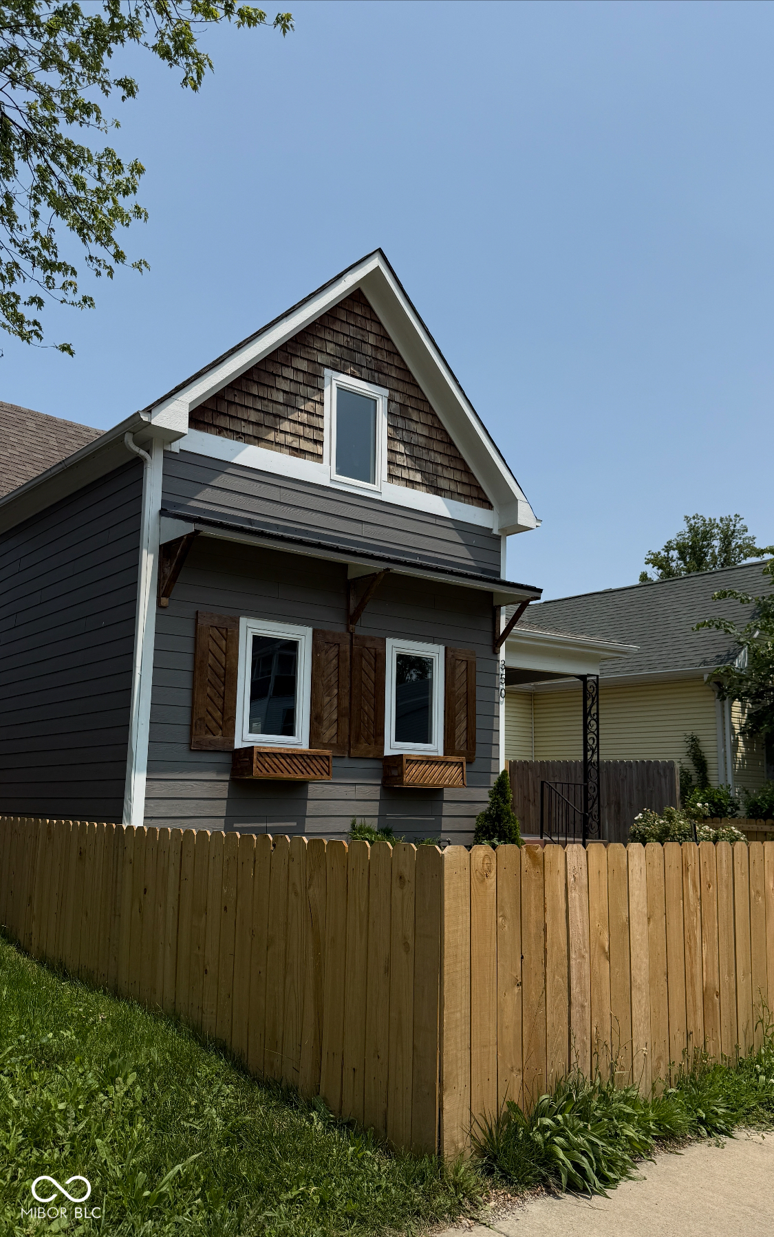350 E Minnesota Street
