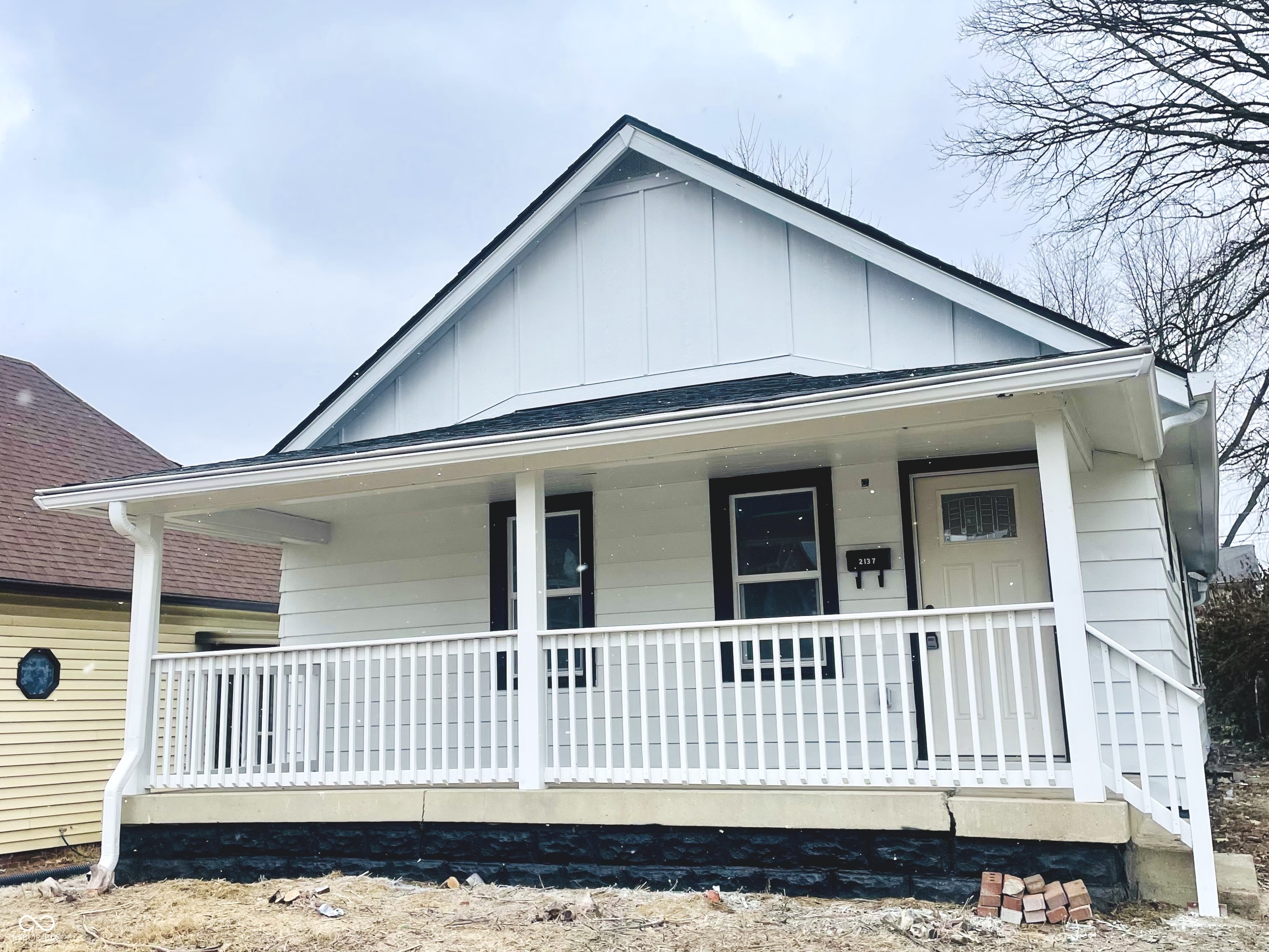2137 Napoleon Street