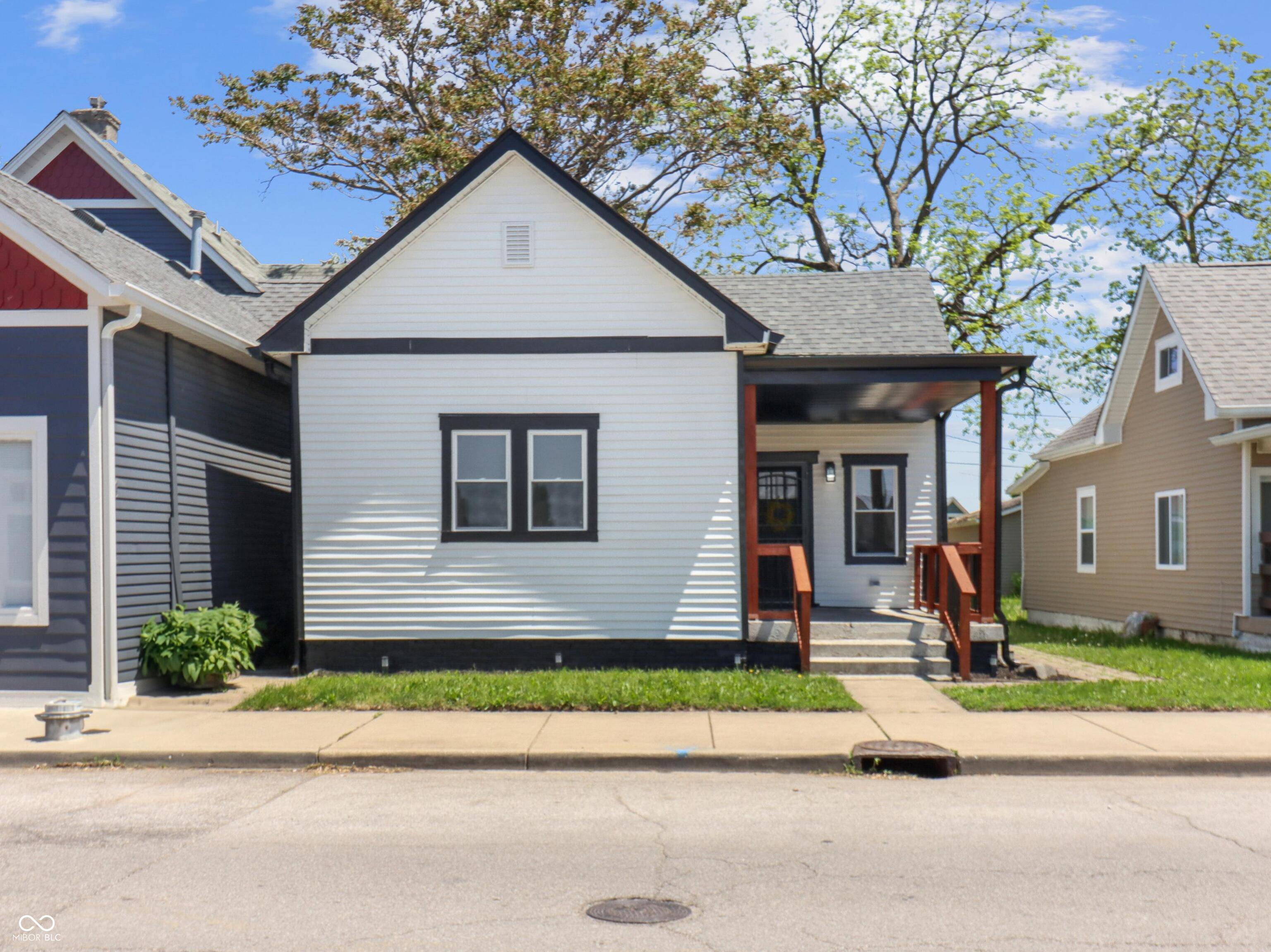 1837 S East Street