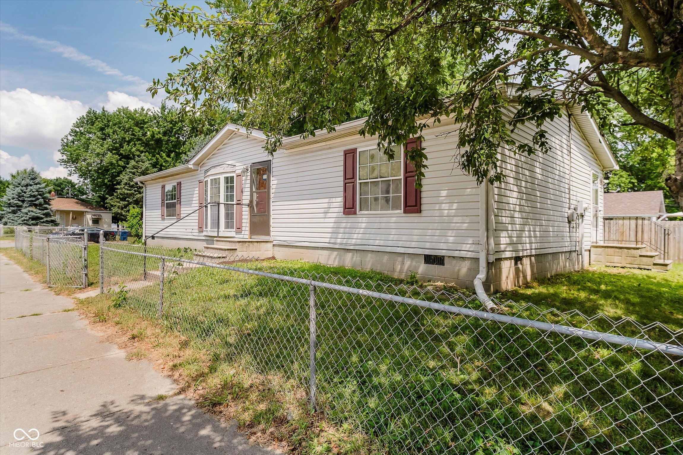 2455 Mars Hill Street