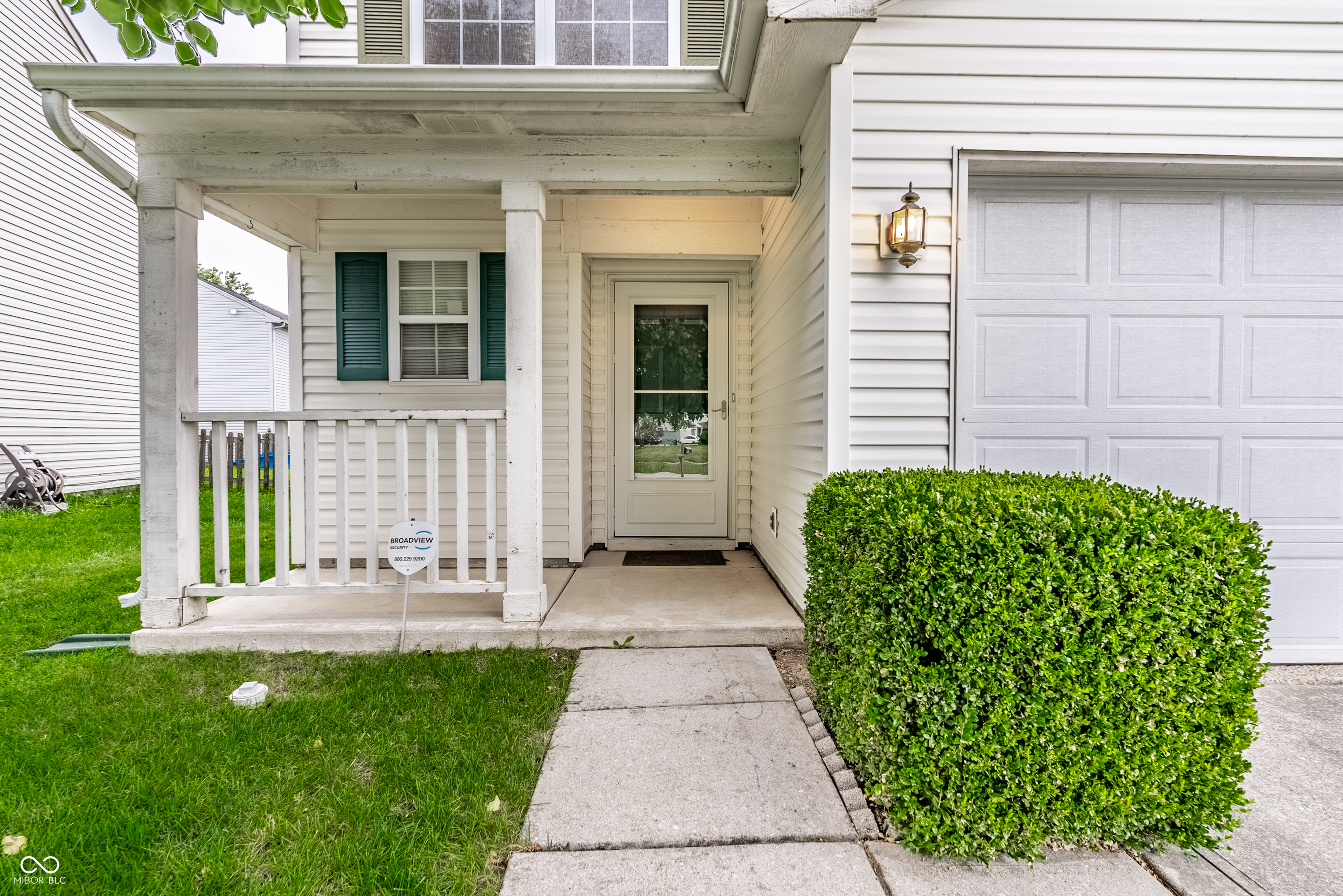 327 Timber Glenn Way