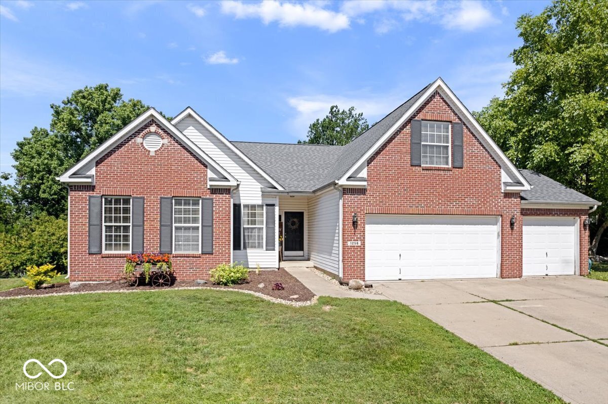1256 Tenor Place
