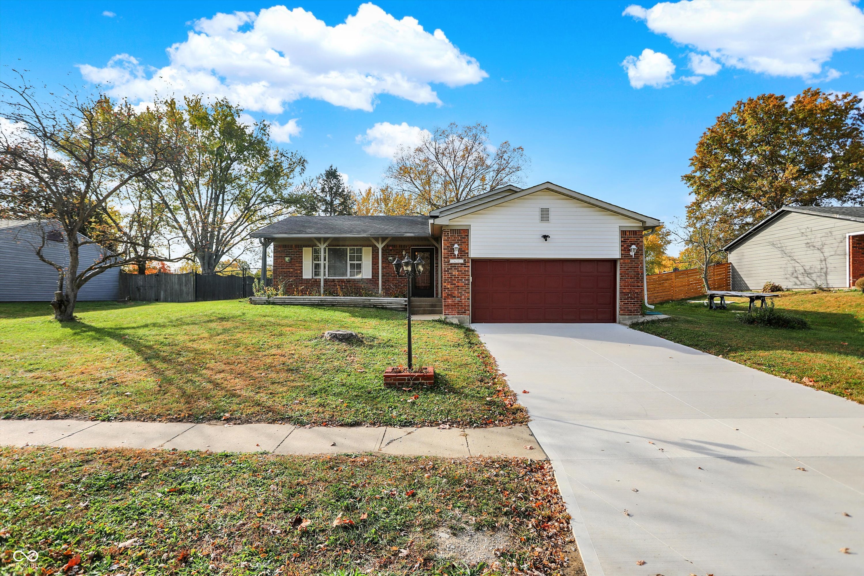 5607 Dollar Hide North Drive
