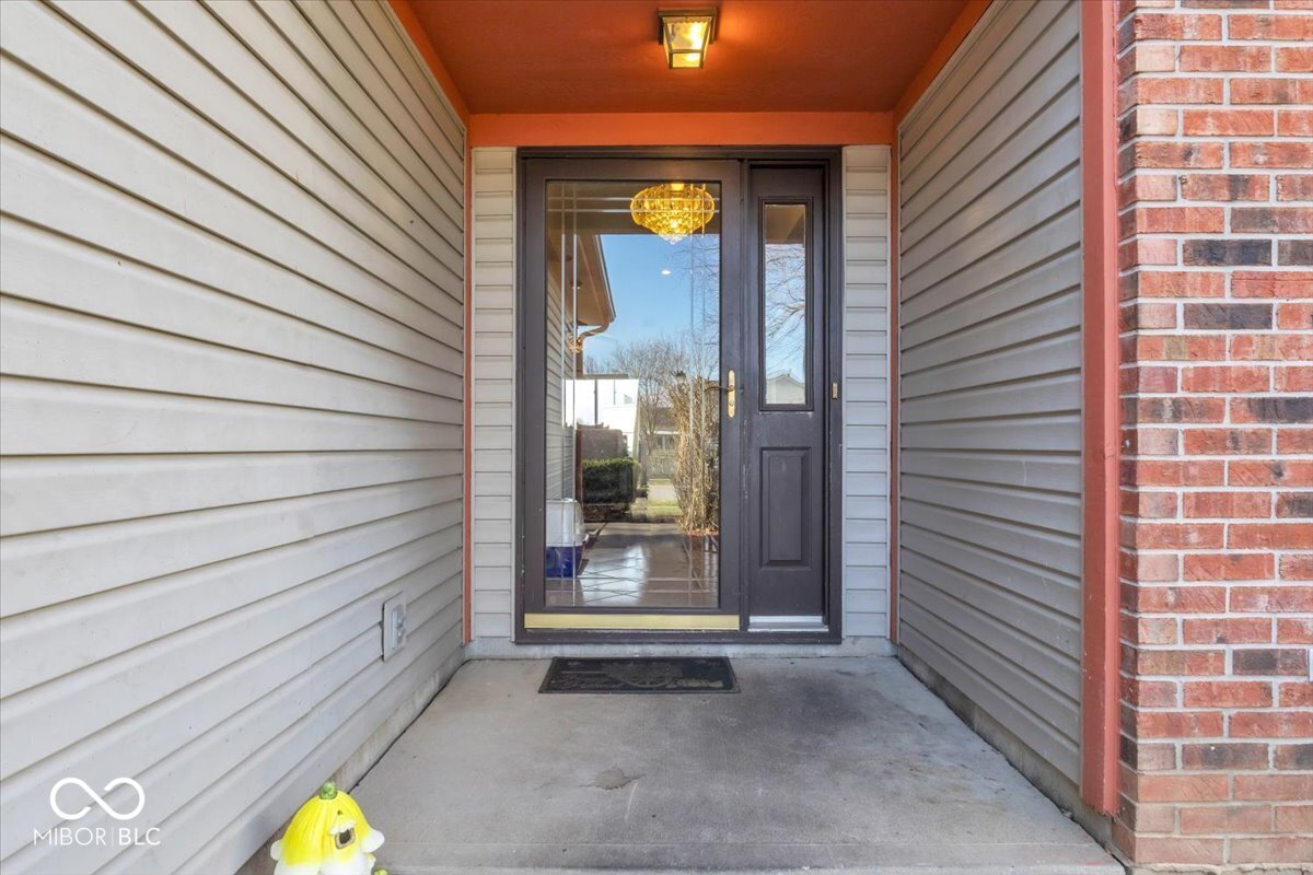 6678 Colleens Way