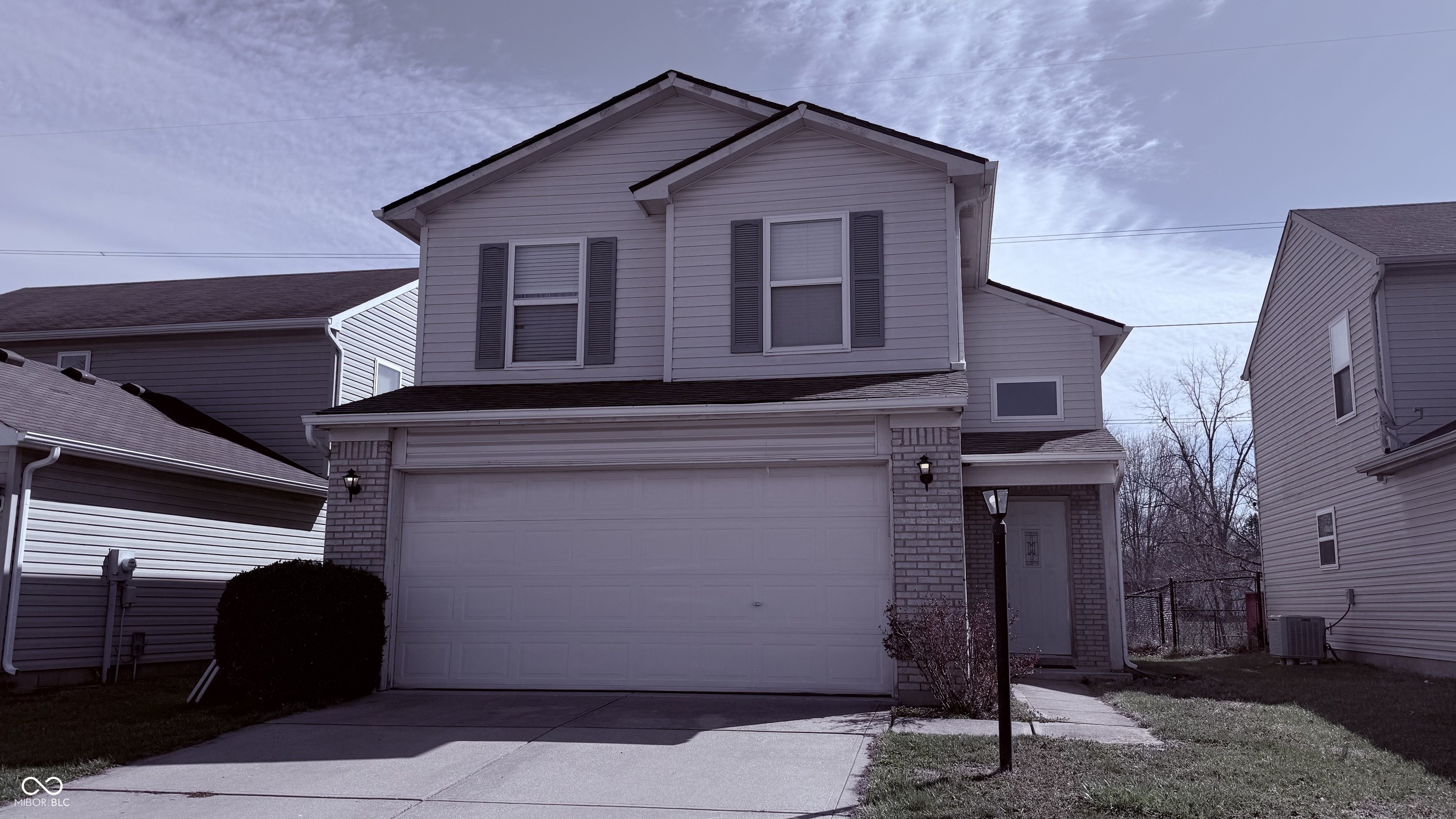 5325 Bluff View Drive