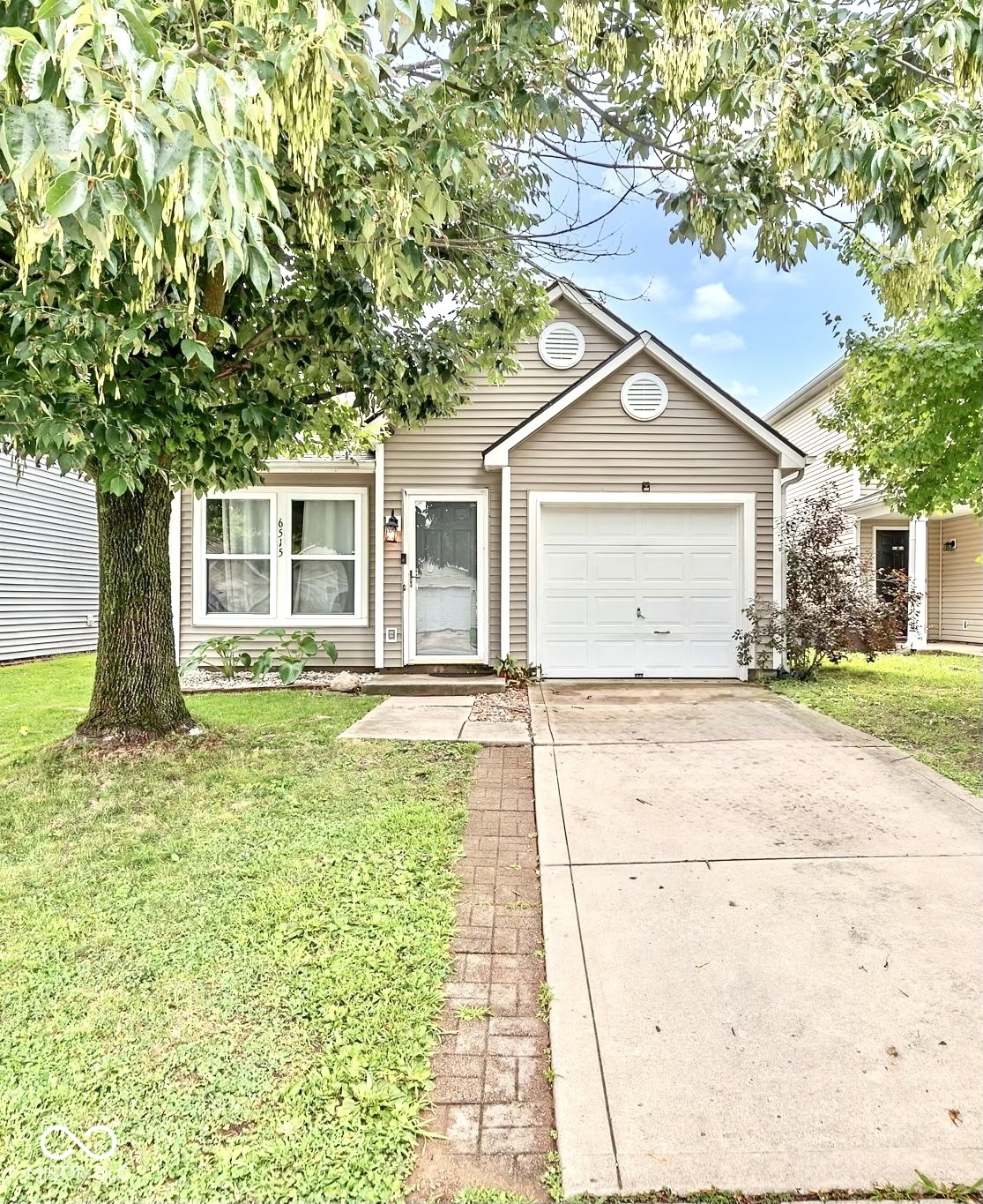 6515 Redland Drive