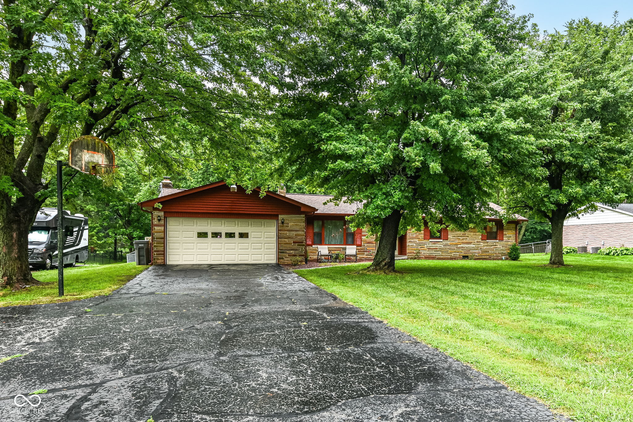 7209 Lindenwood Drive