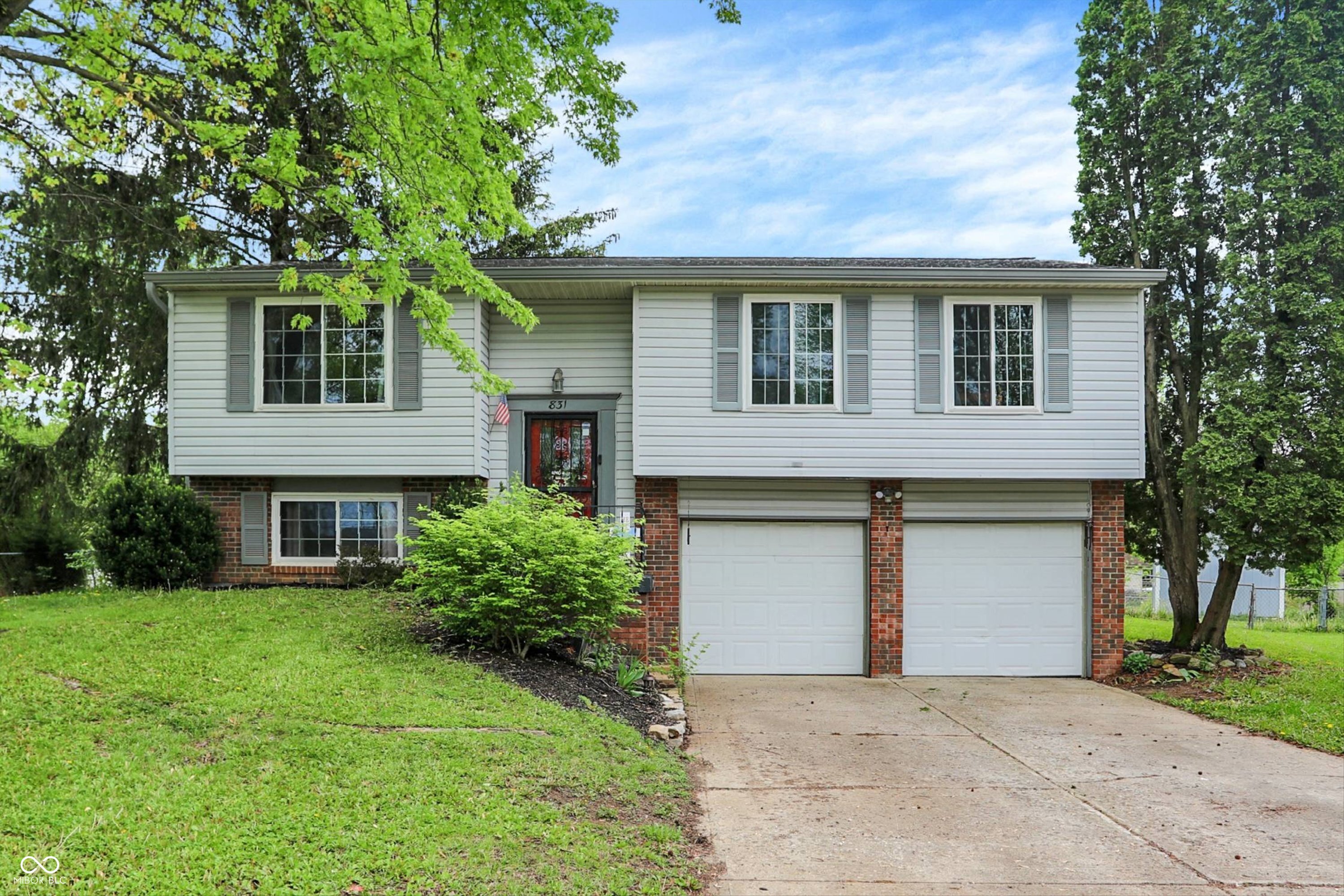 831 Wakulla Court