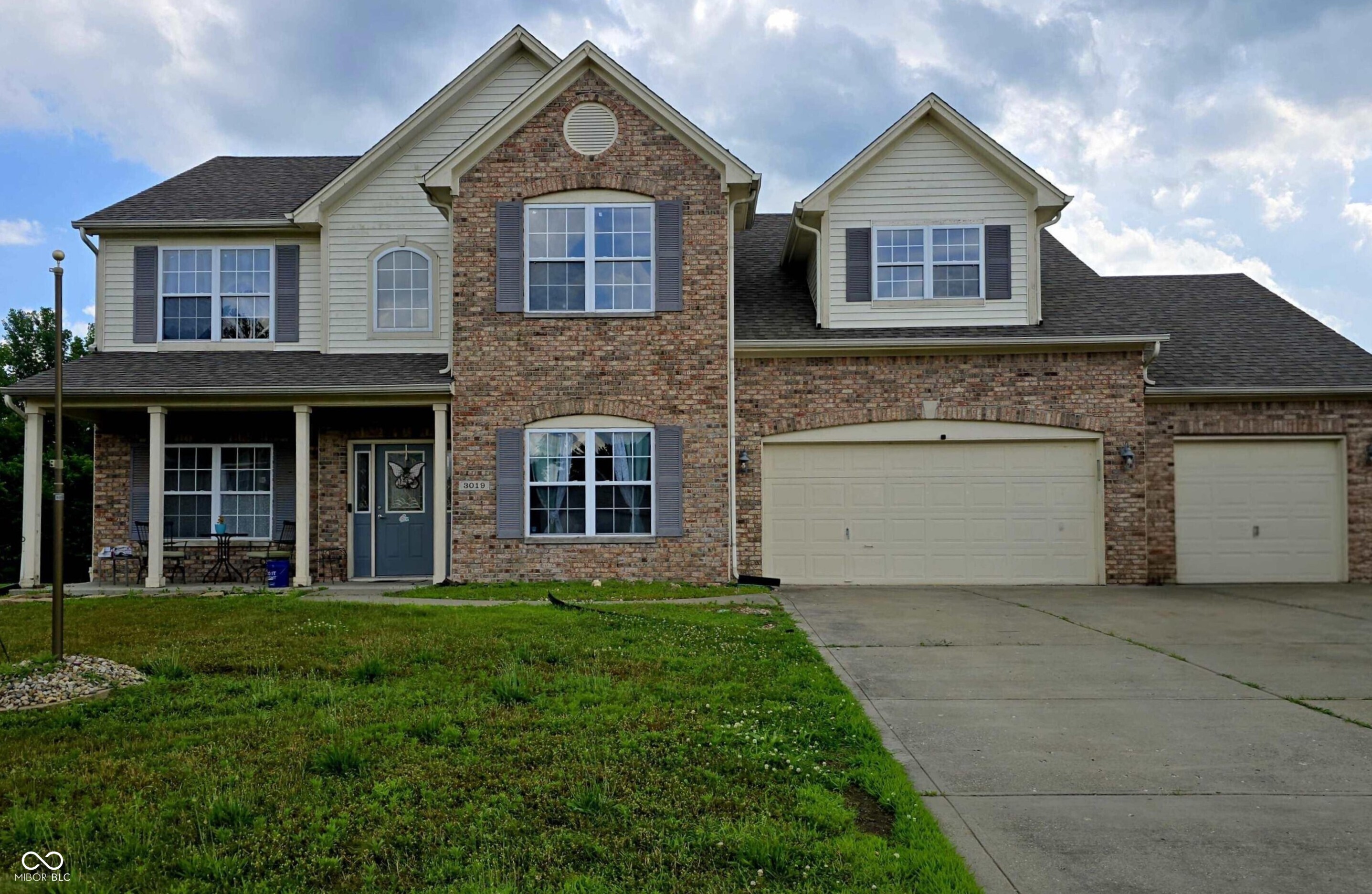 3019 Shadow Lake Drive