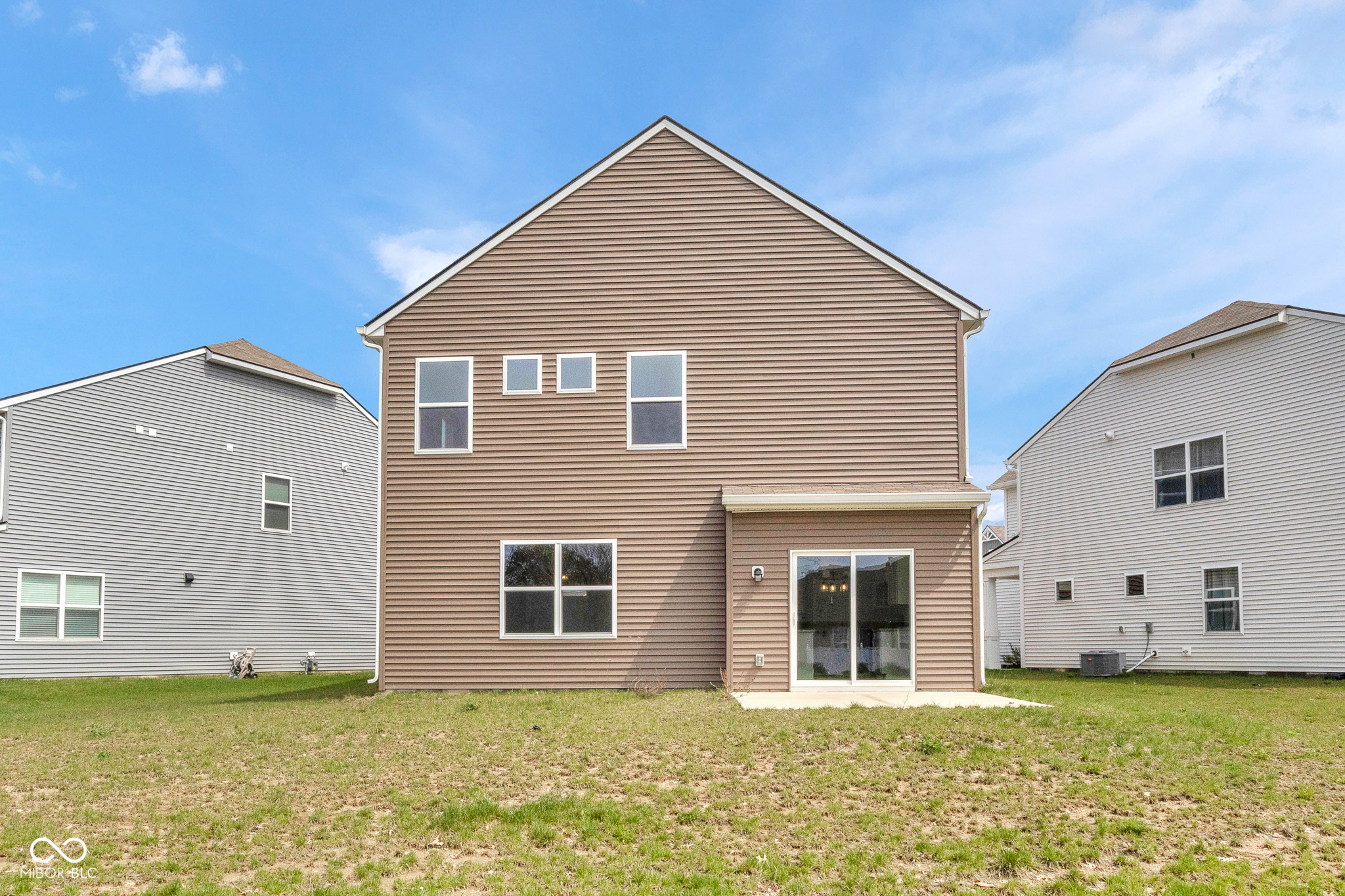 5218 Triple Crown Way