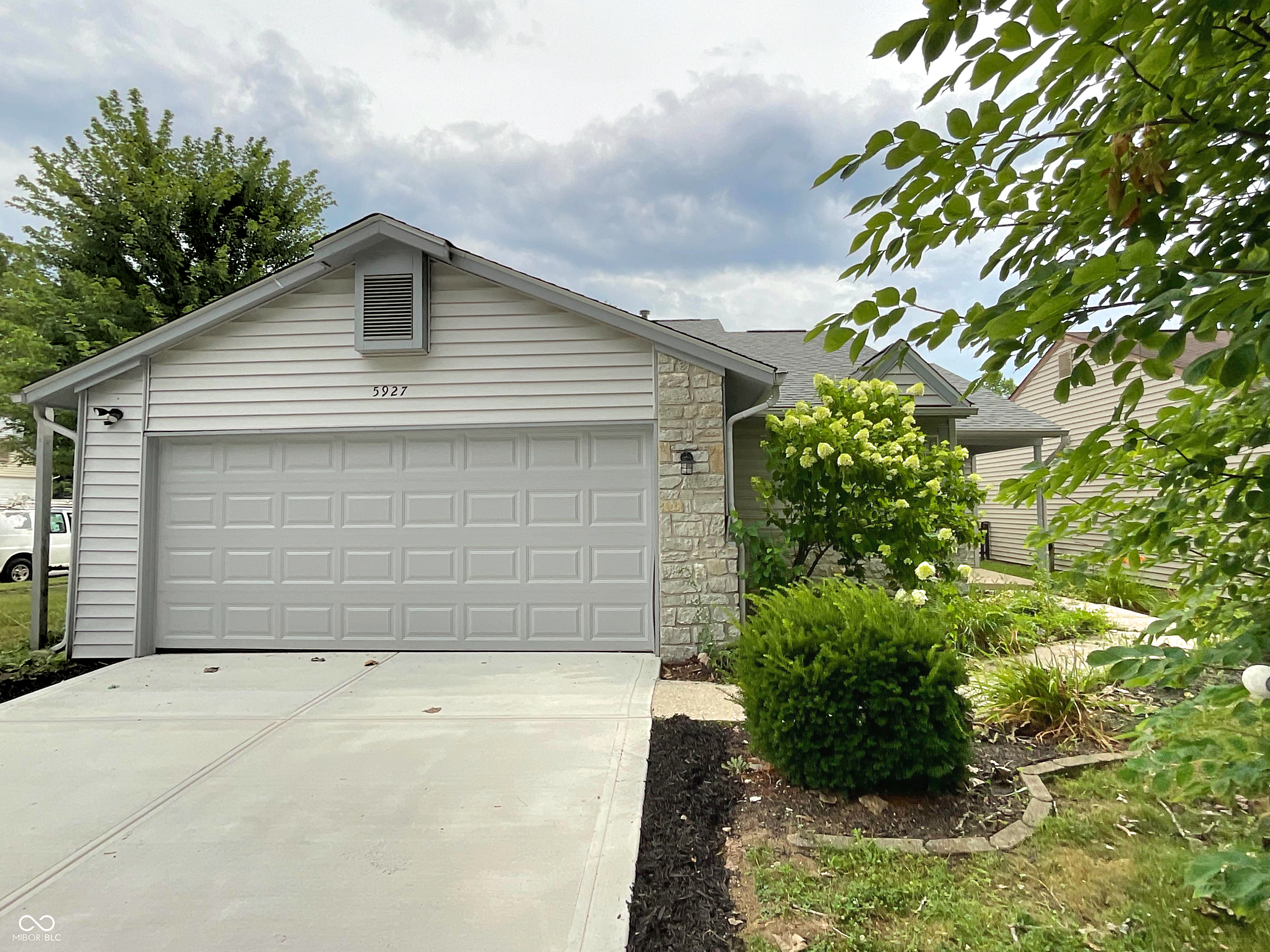 5927 Timber Lake Boulevard