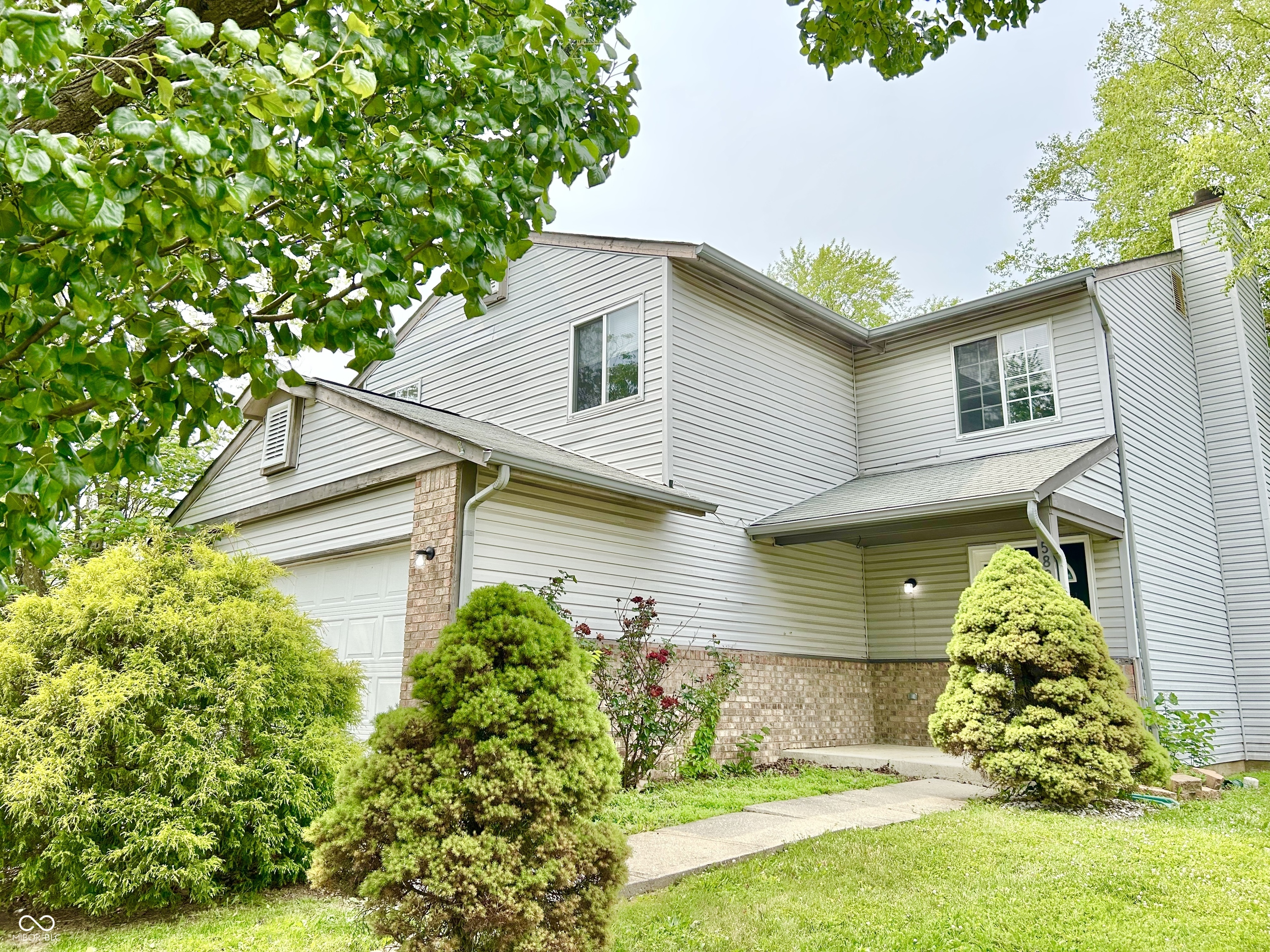 5826 Buck Rill Drive
