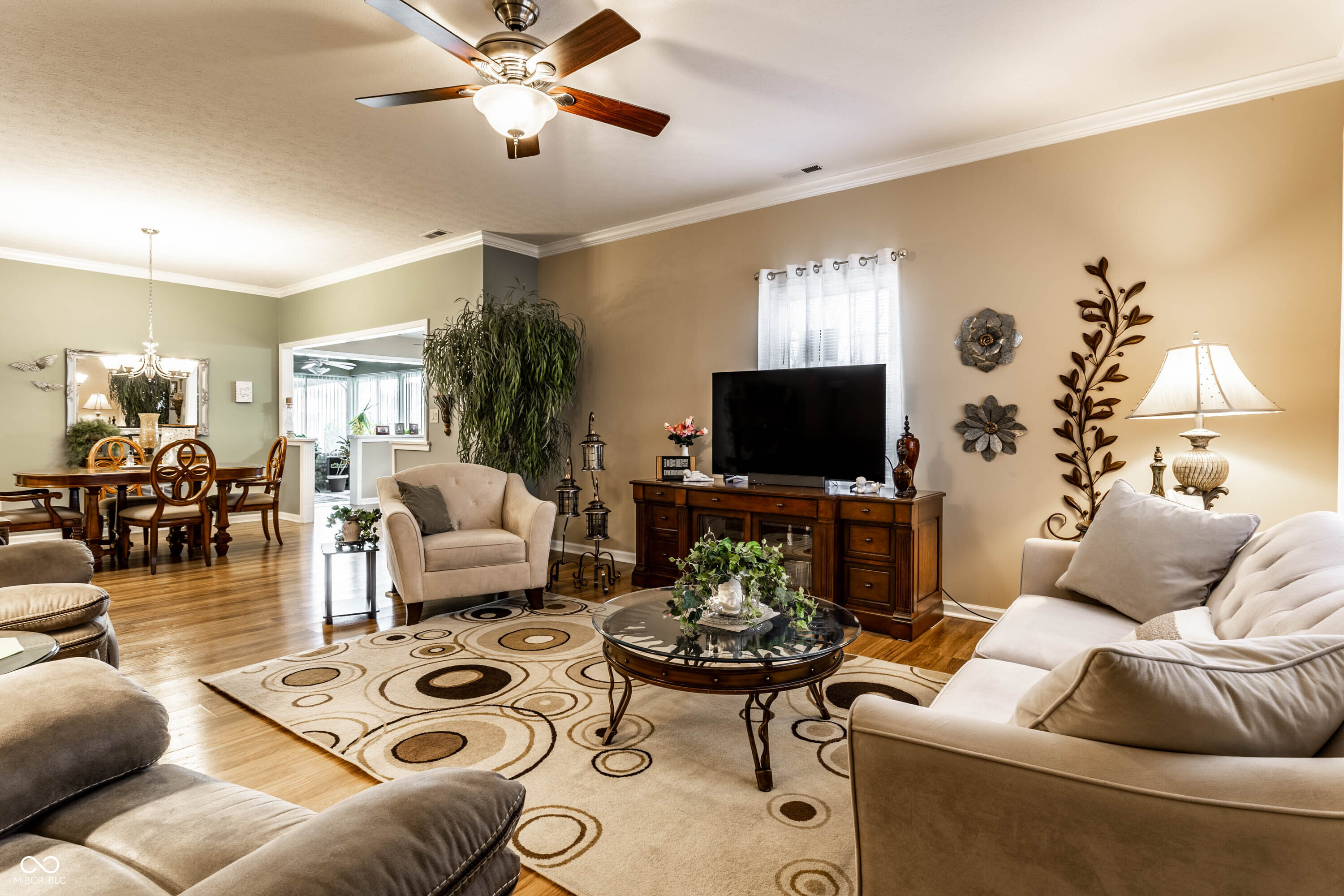 4033 Oak Trail Drive