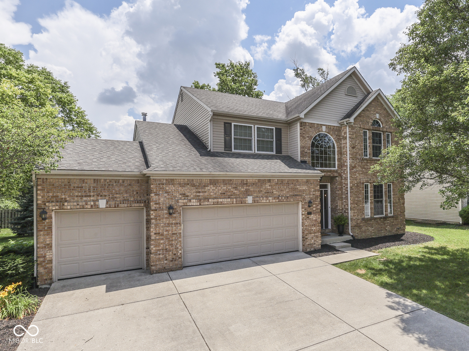 8415 Alcona Drive