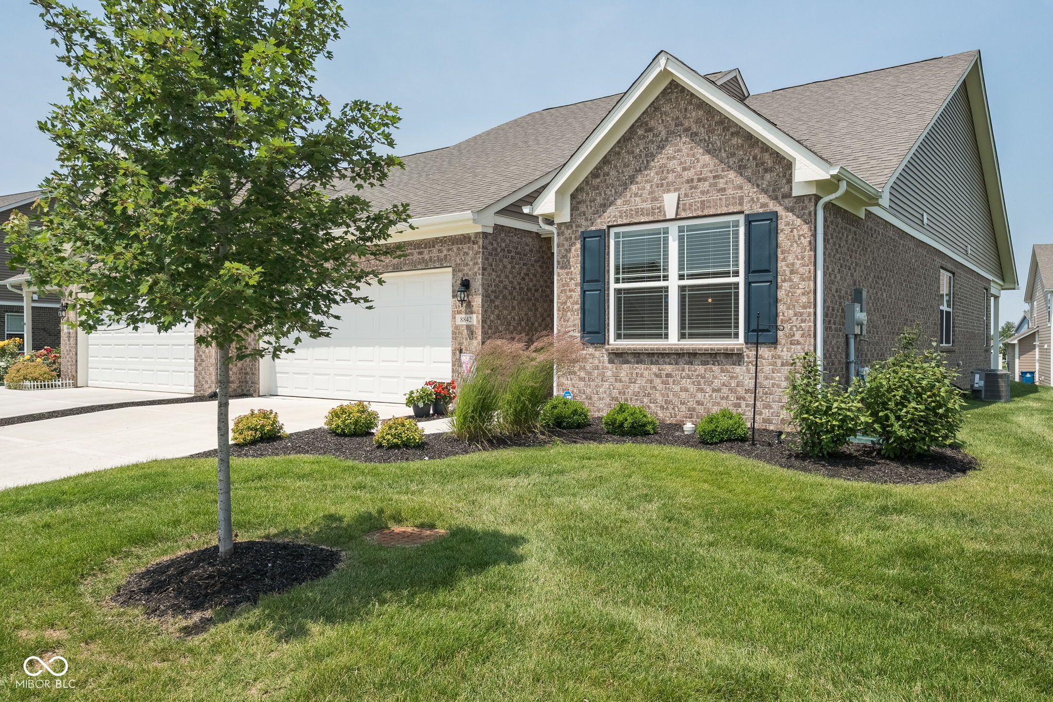 8842 Twain Lane