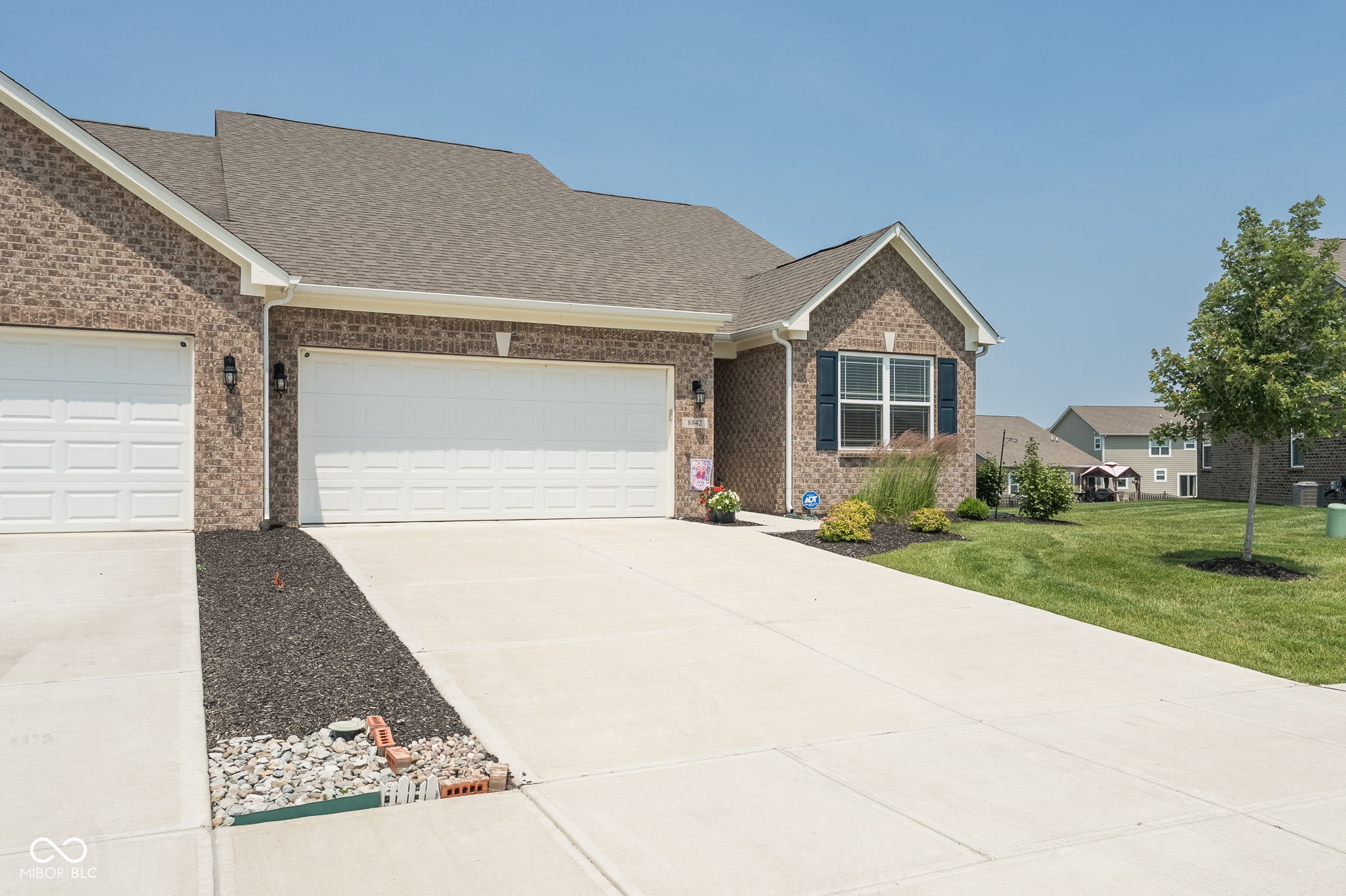 8842 Twain Lane