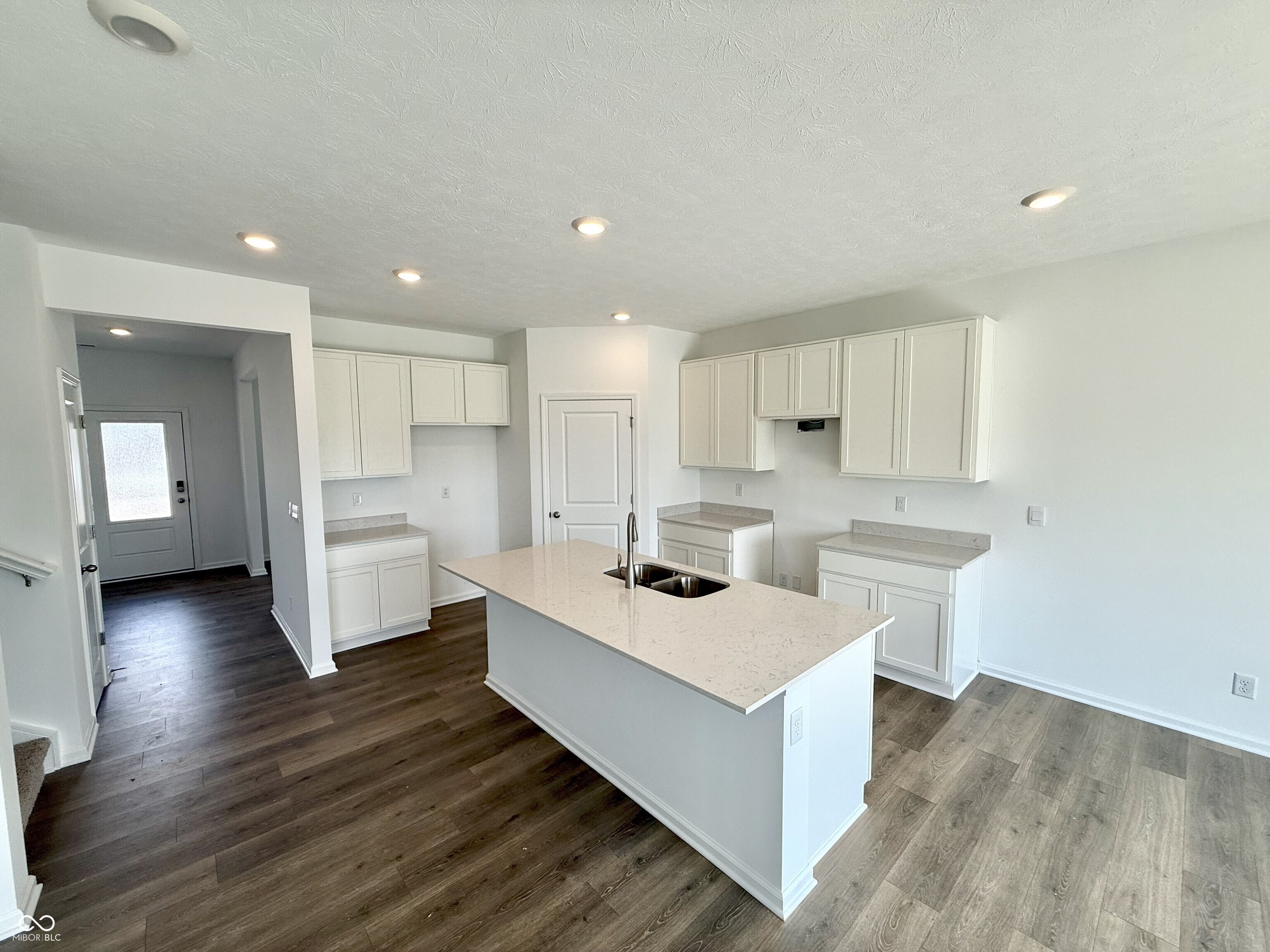 9137 Steinbeck Lane