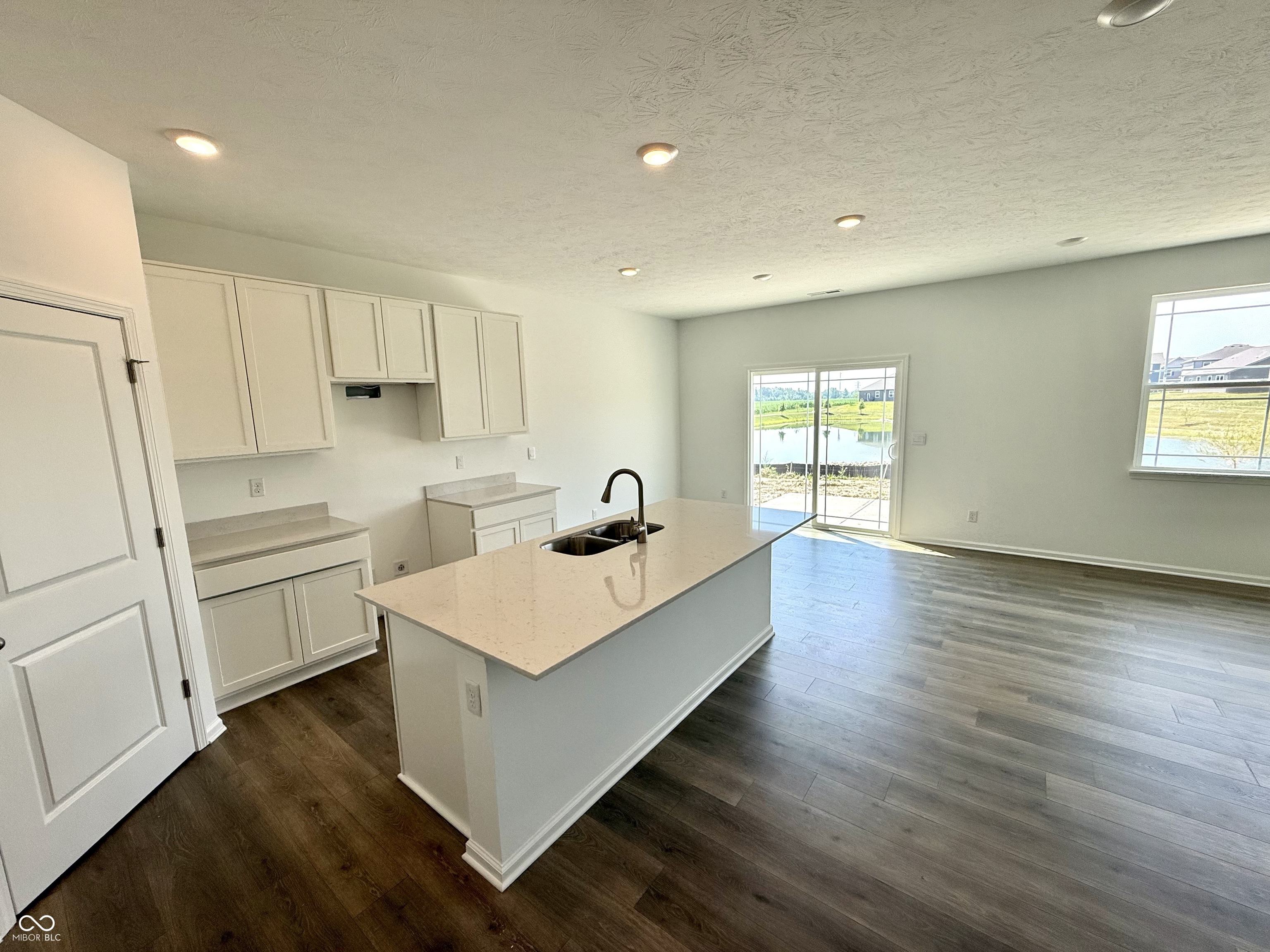 9137 Steinbeck Lane