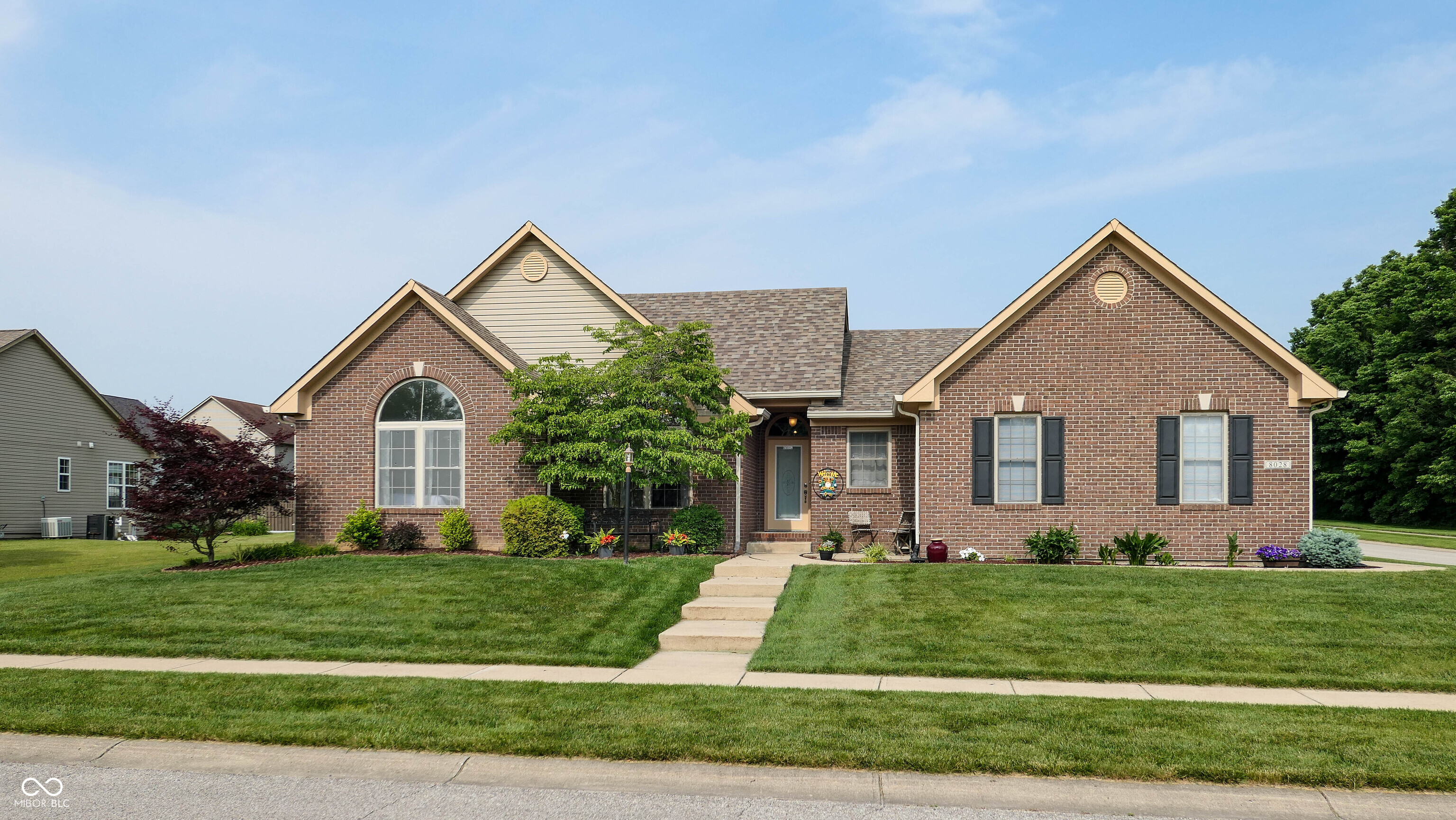 8028 Meadow Bend Lane