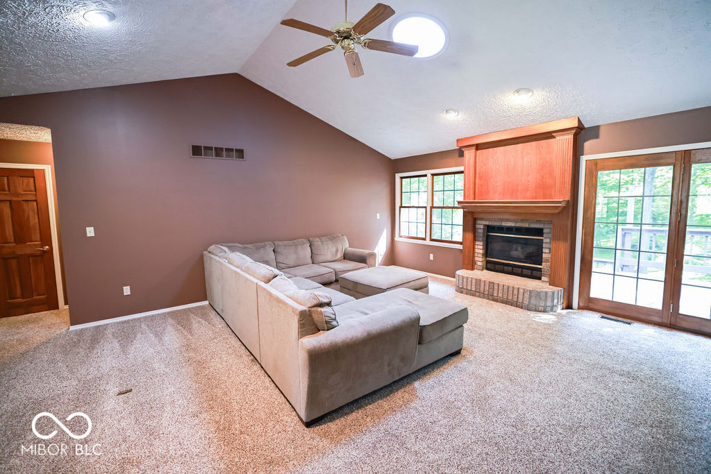 5109 N Weathers Court