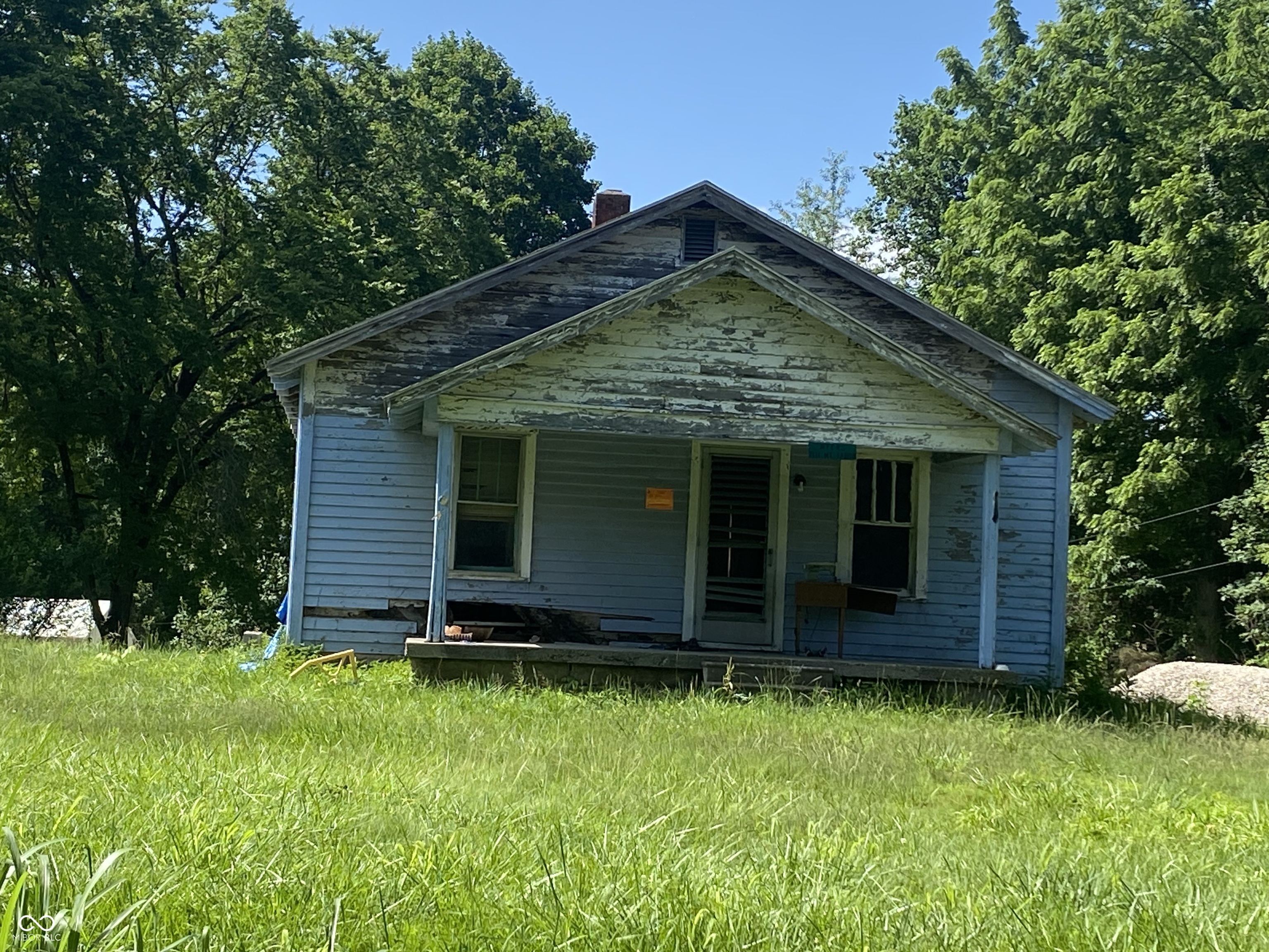 7111 W Tabor Hill Road