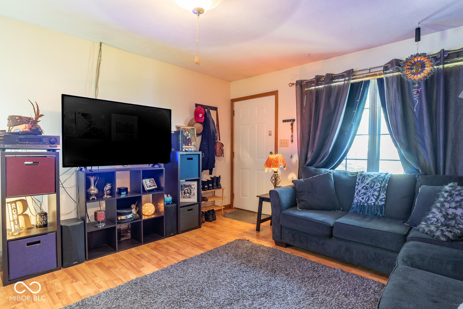 303 W Blackfoot Drive