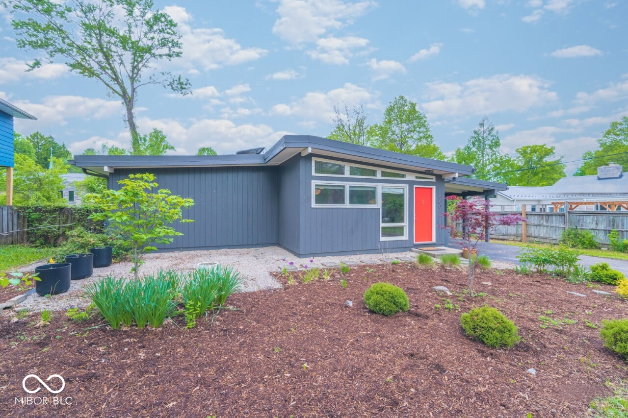 500 S Arbutus Drive