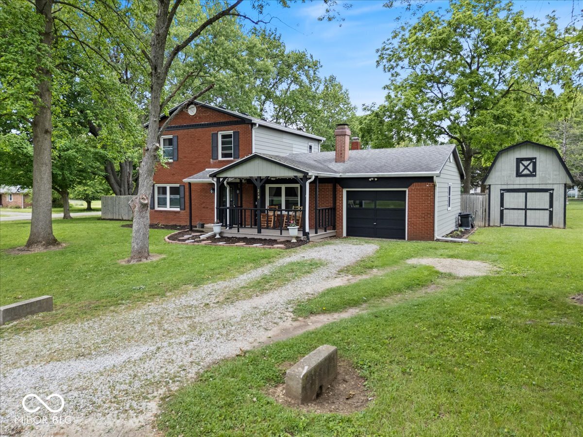 210 N Pleasant Run