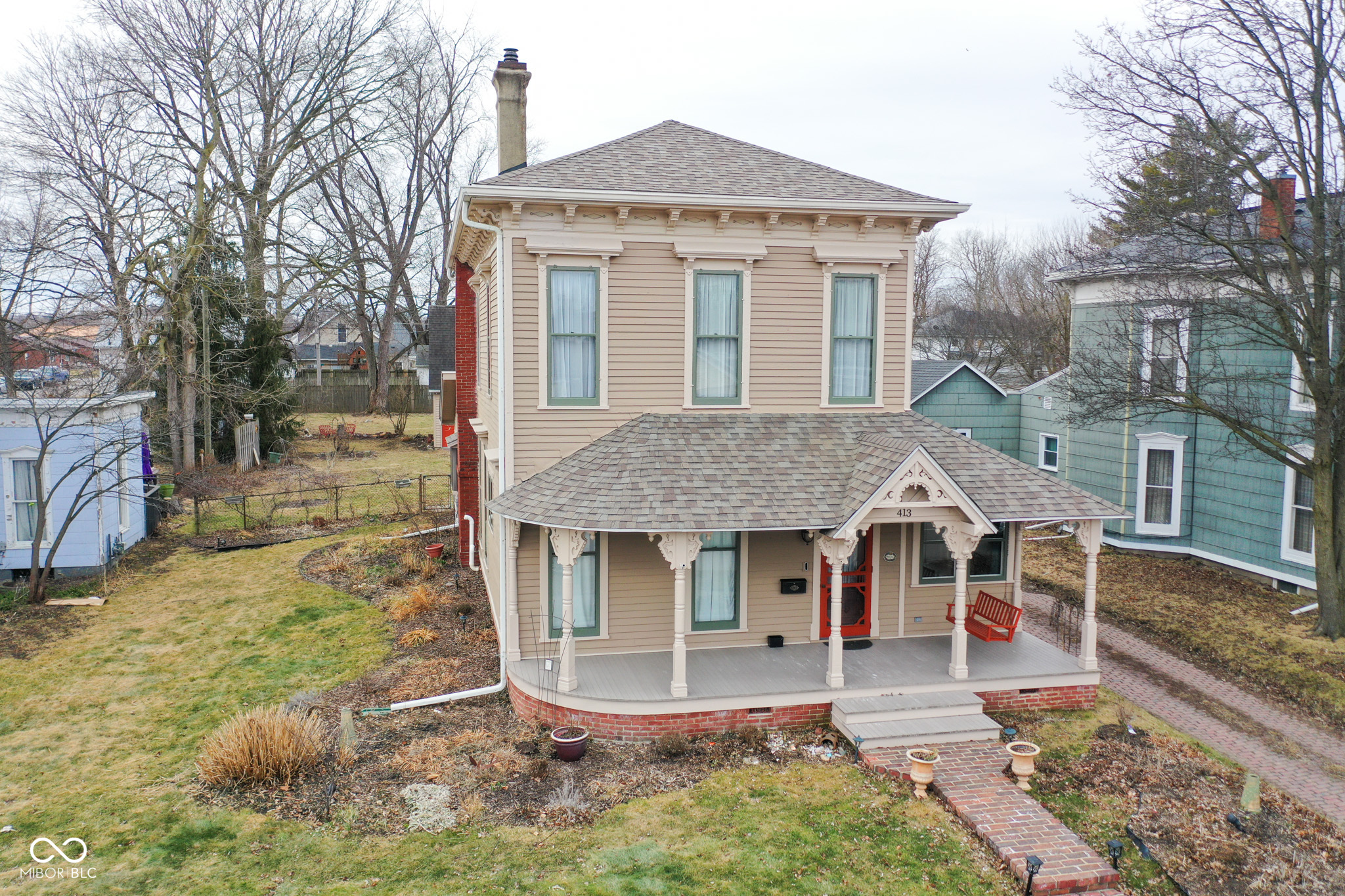 413 E Jefferson Street