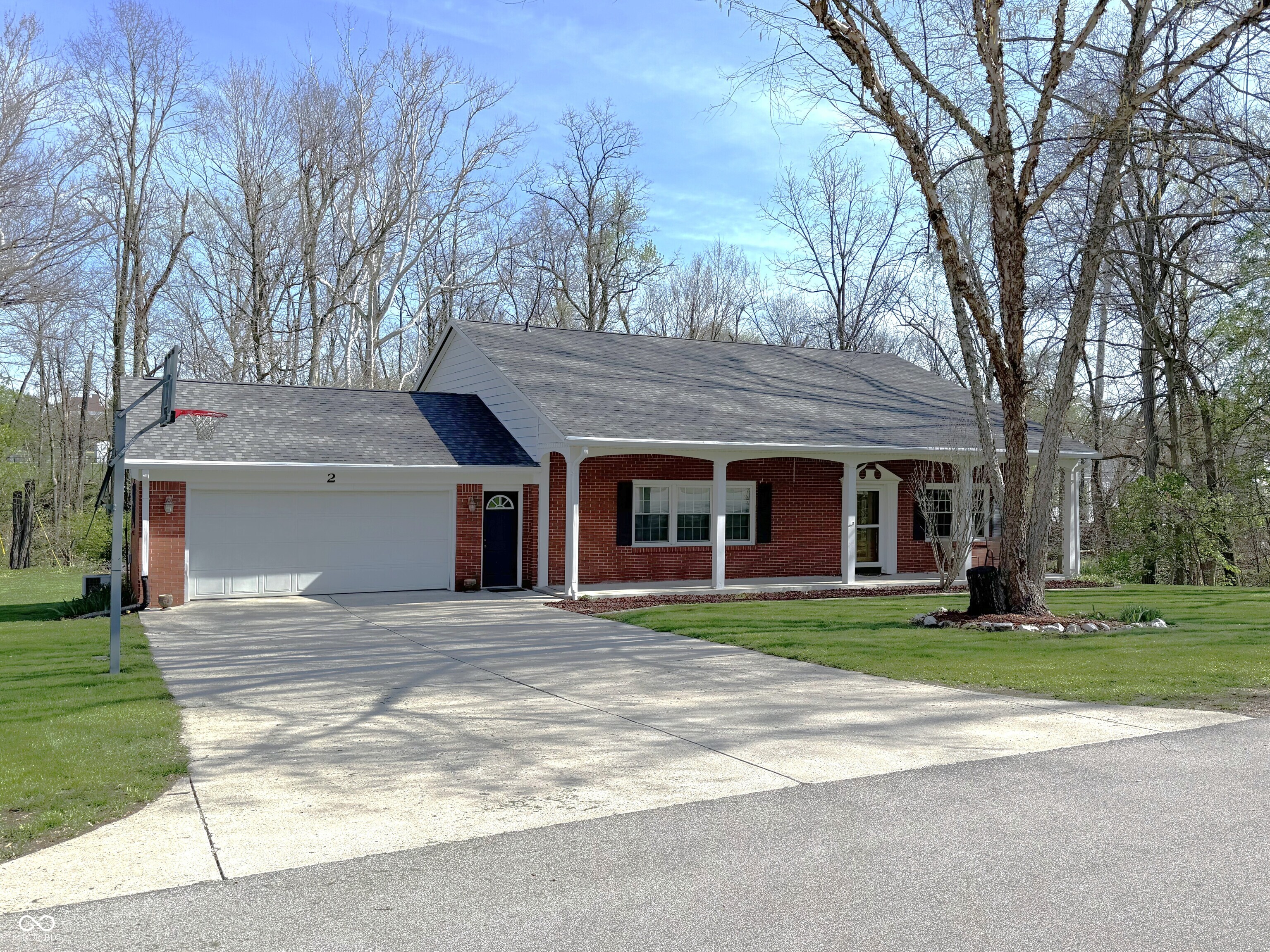 2 Locust Hill