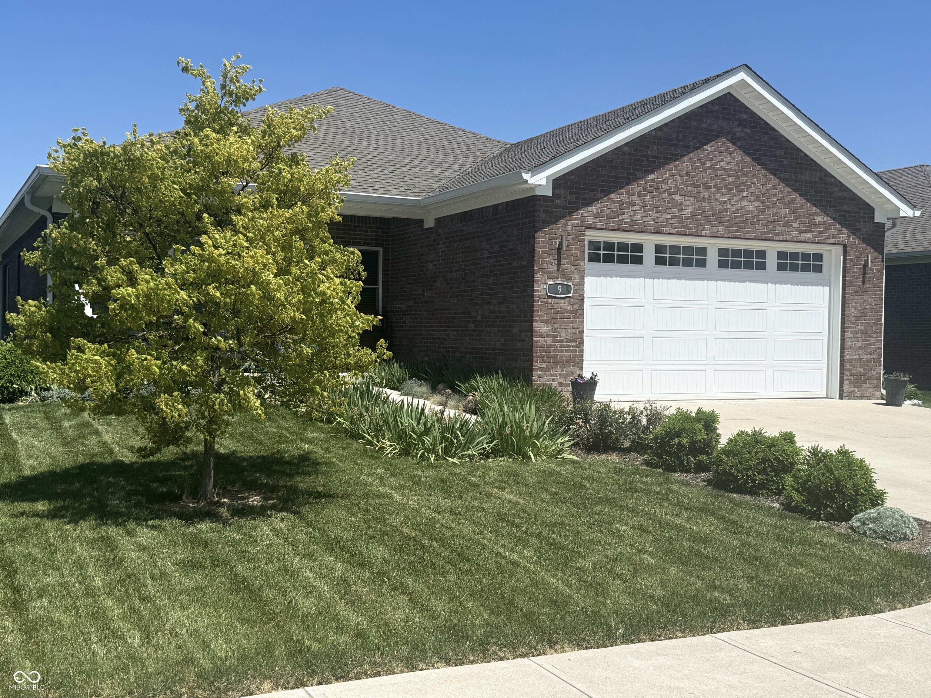 9 Silver Leaf Drive