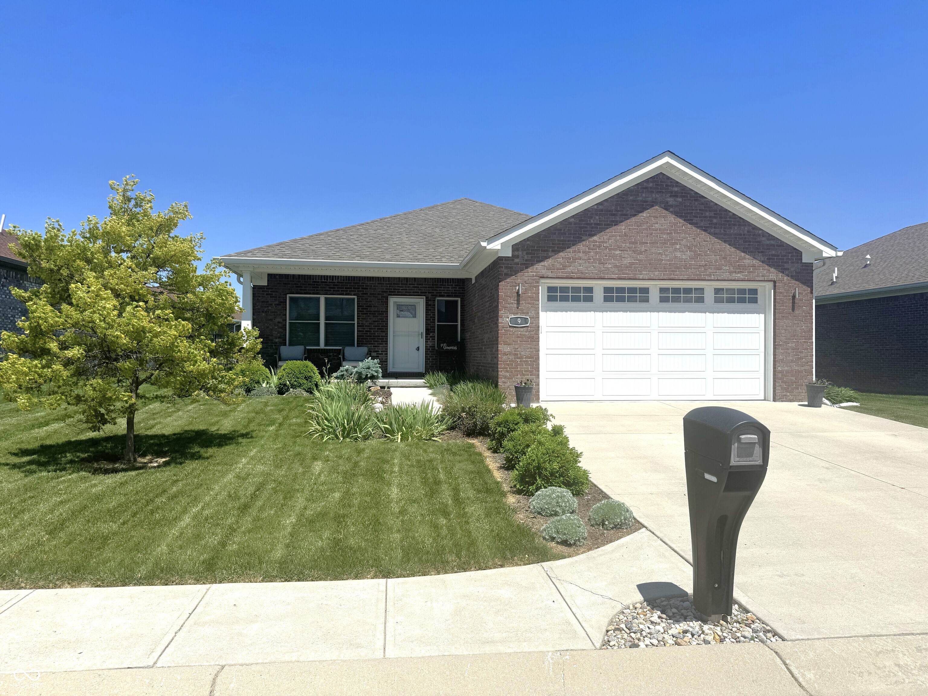 9 Silver Leaf Drive