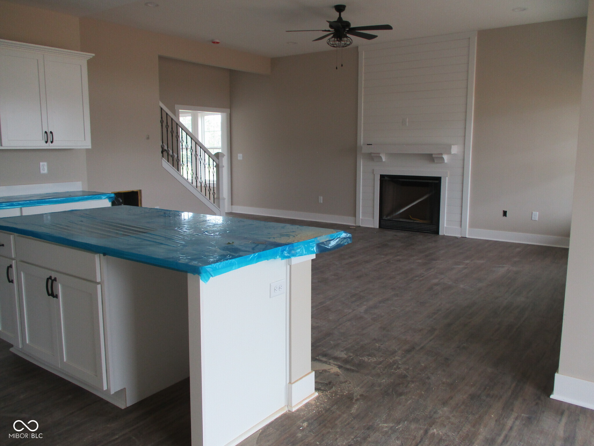 1426 Redwood Drive