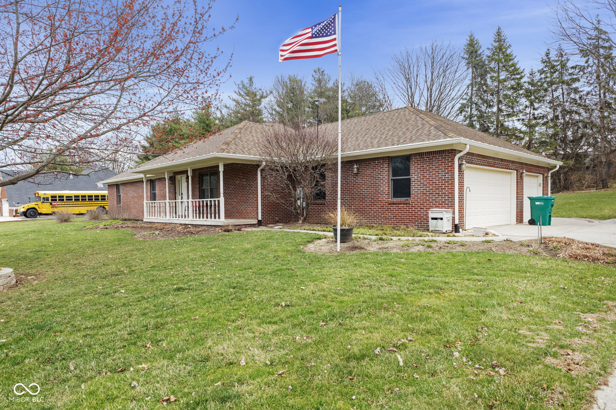 12129 N Cedarview Drive
