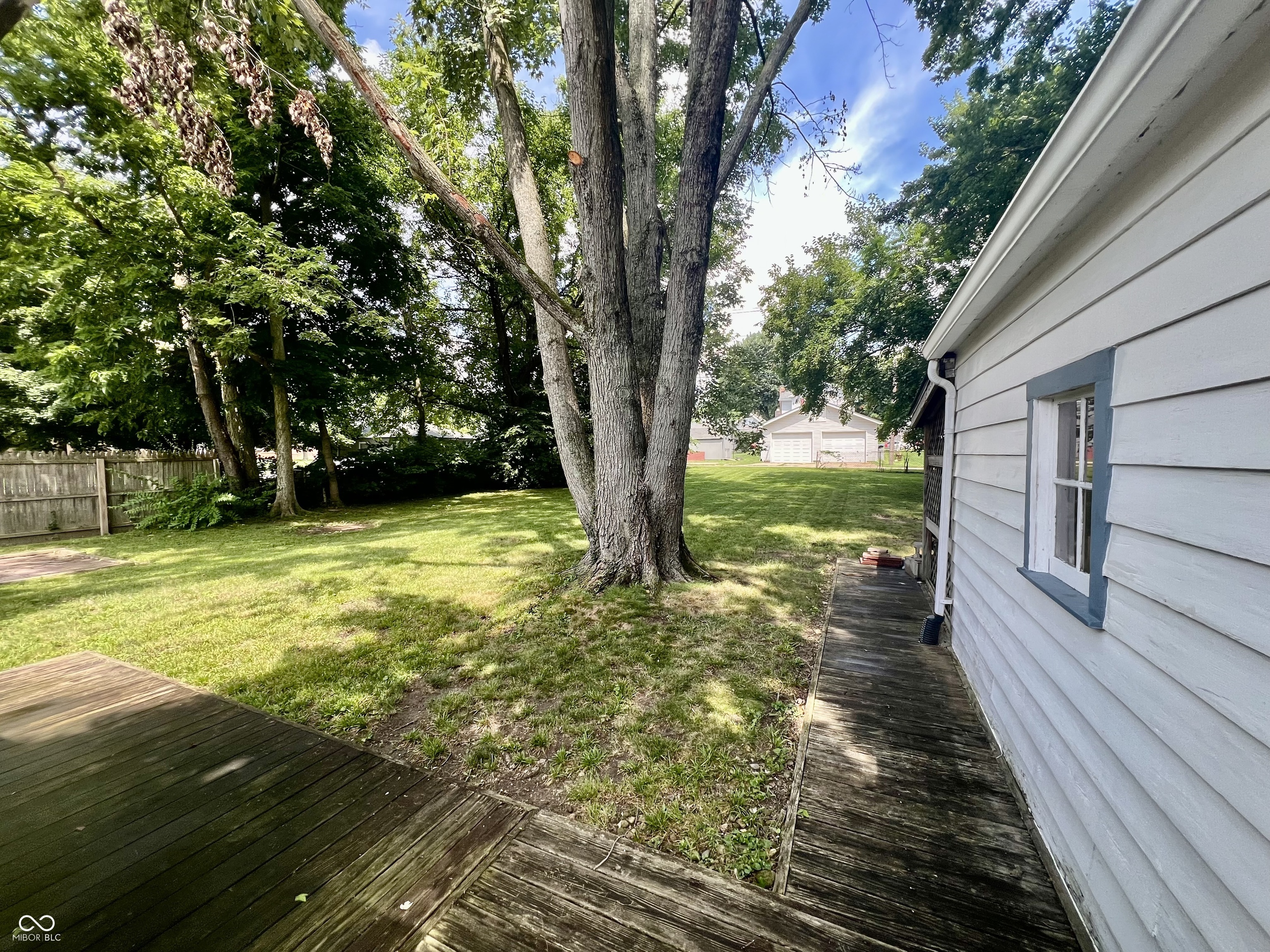 150 W Main Street
