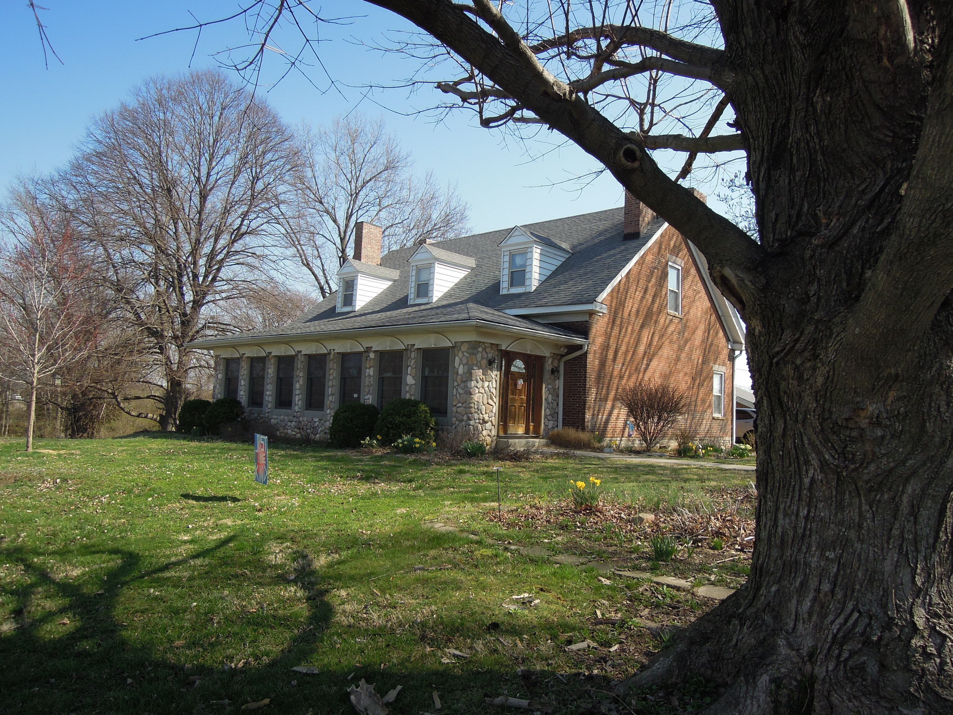 1 Fields Road