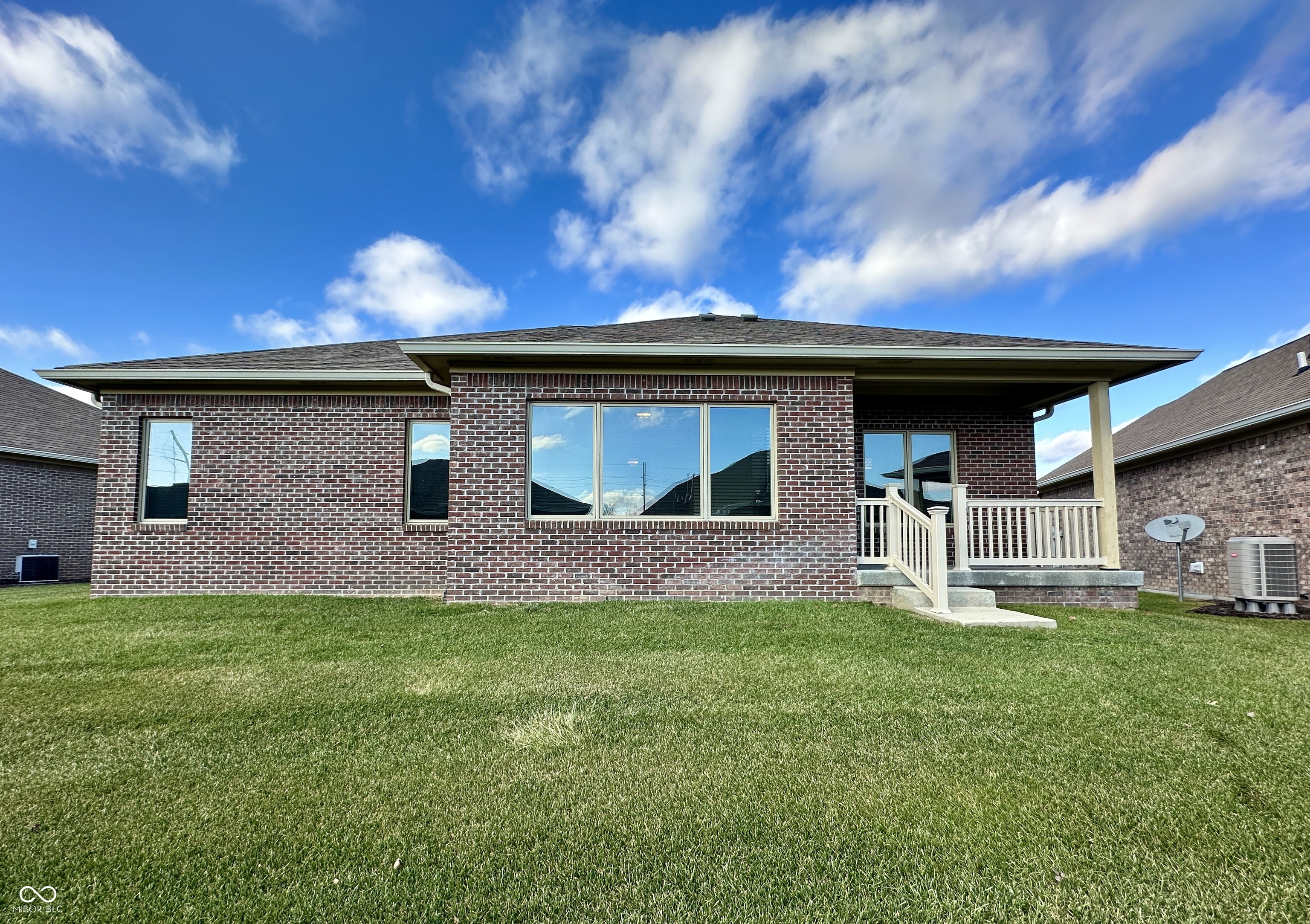 5375 E Commons West Drive