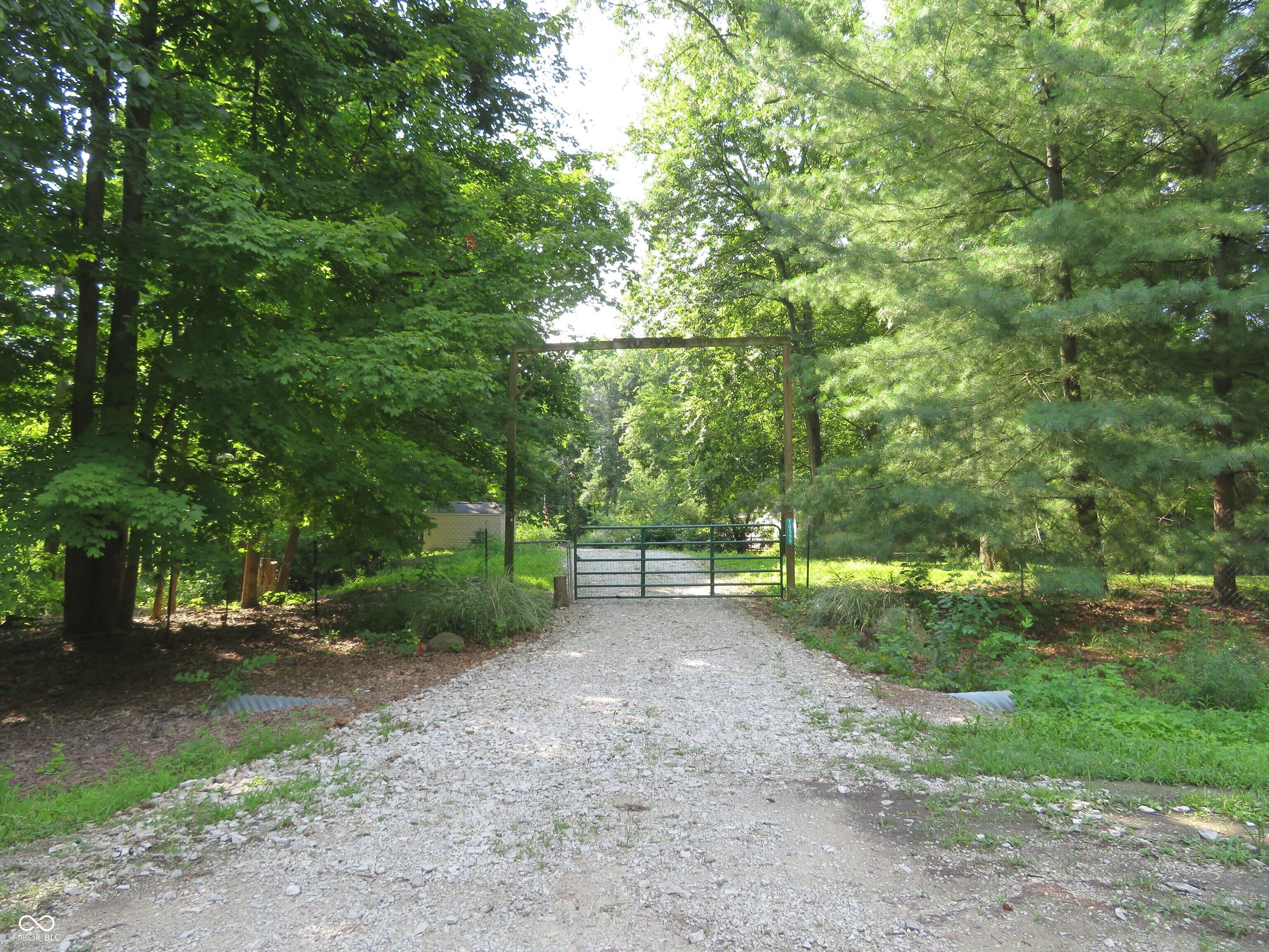 10599 Hickory Court