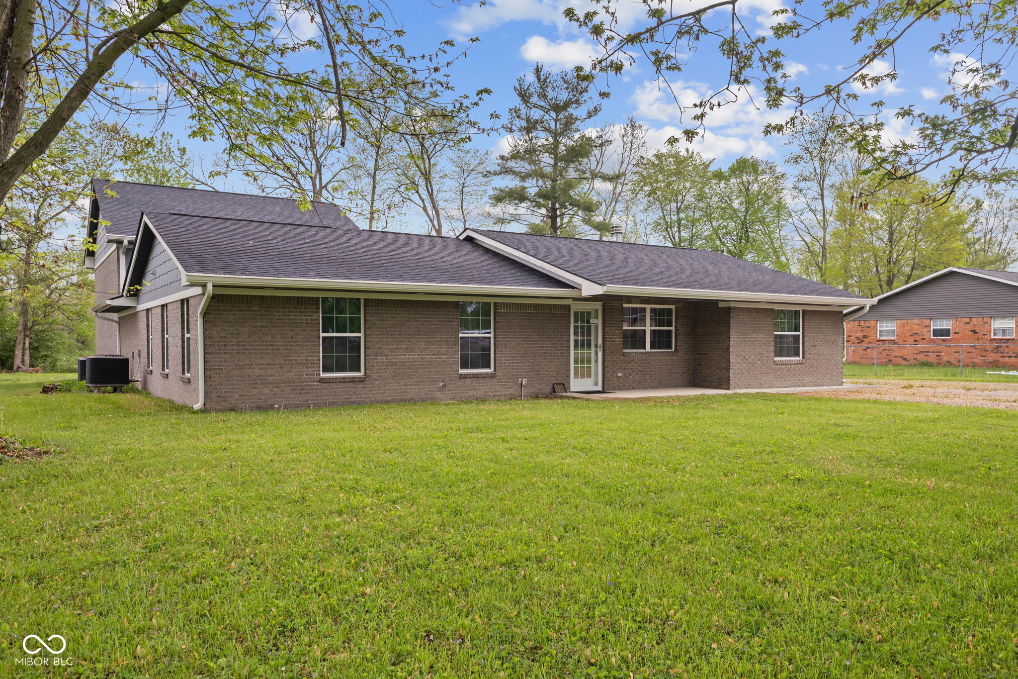 5168 E Walnut Drive