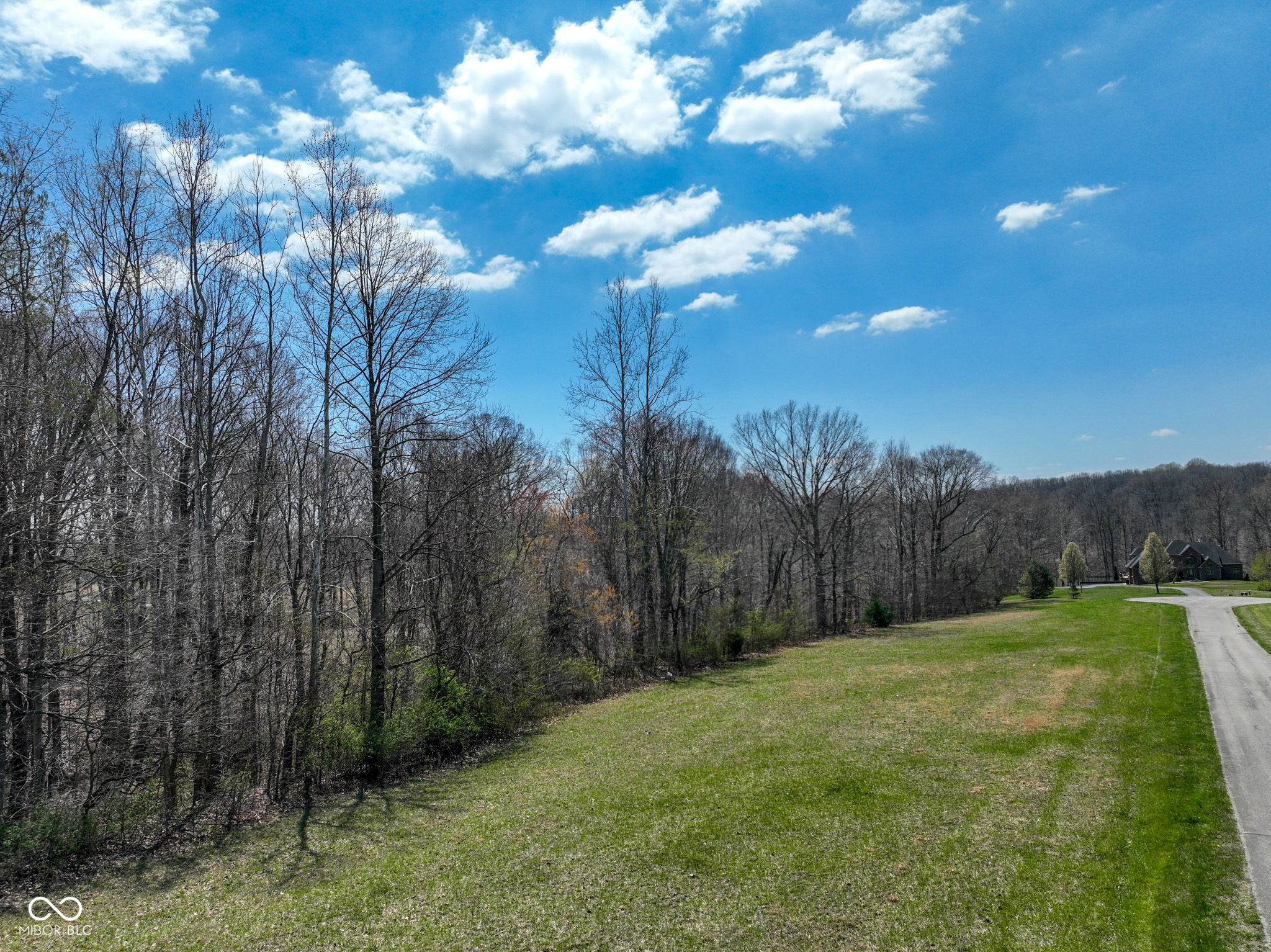 3271 Eagles Point