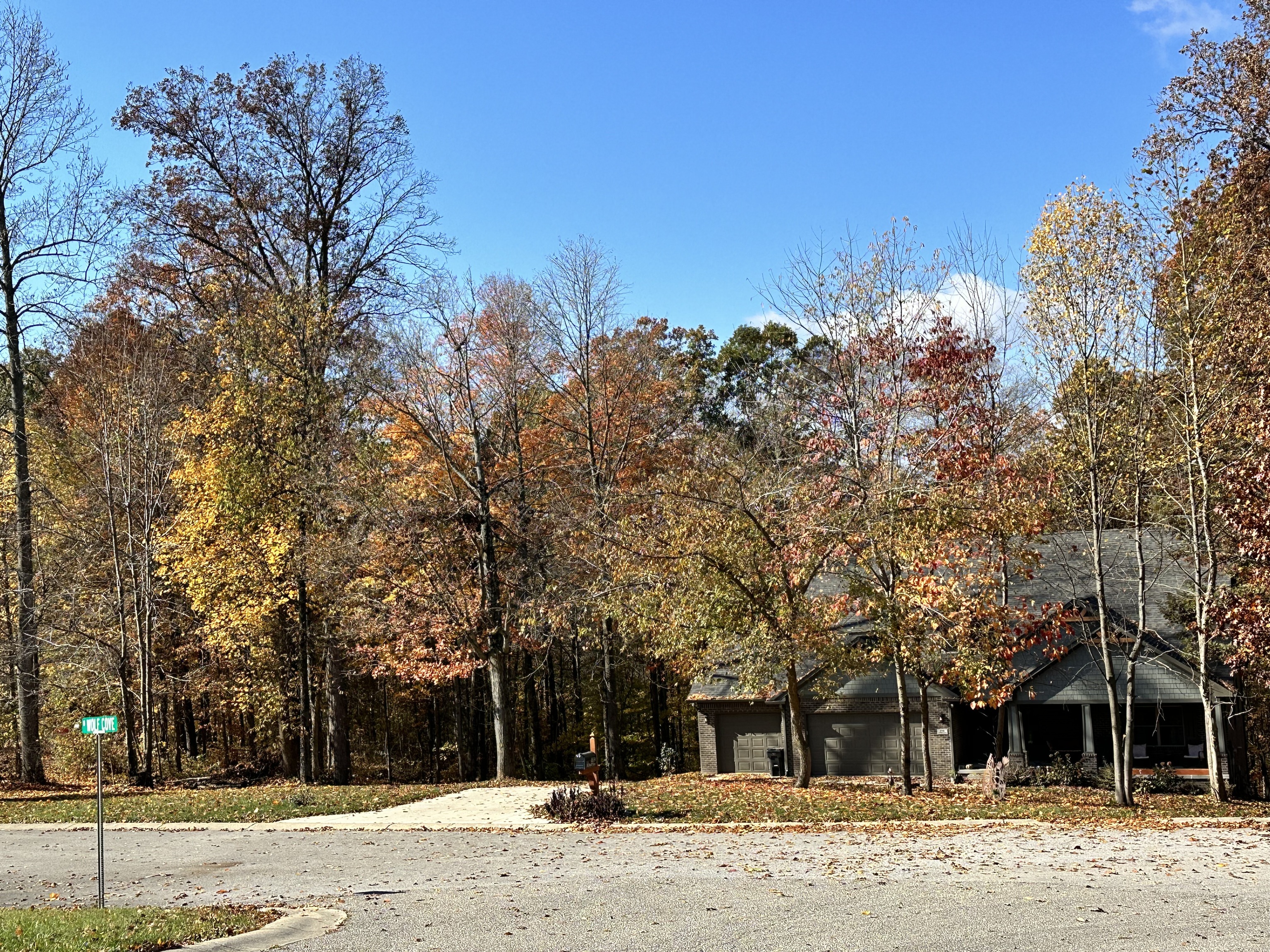 2095 N Wolf Cove