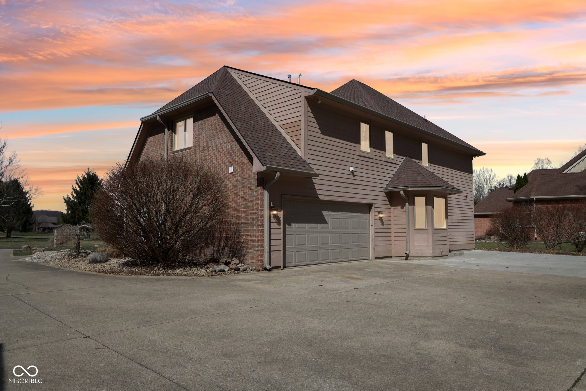 2525 Sunderland Drive