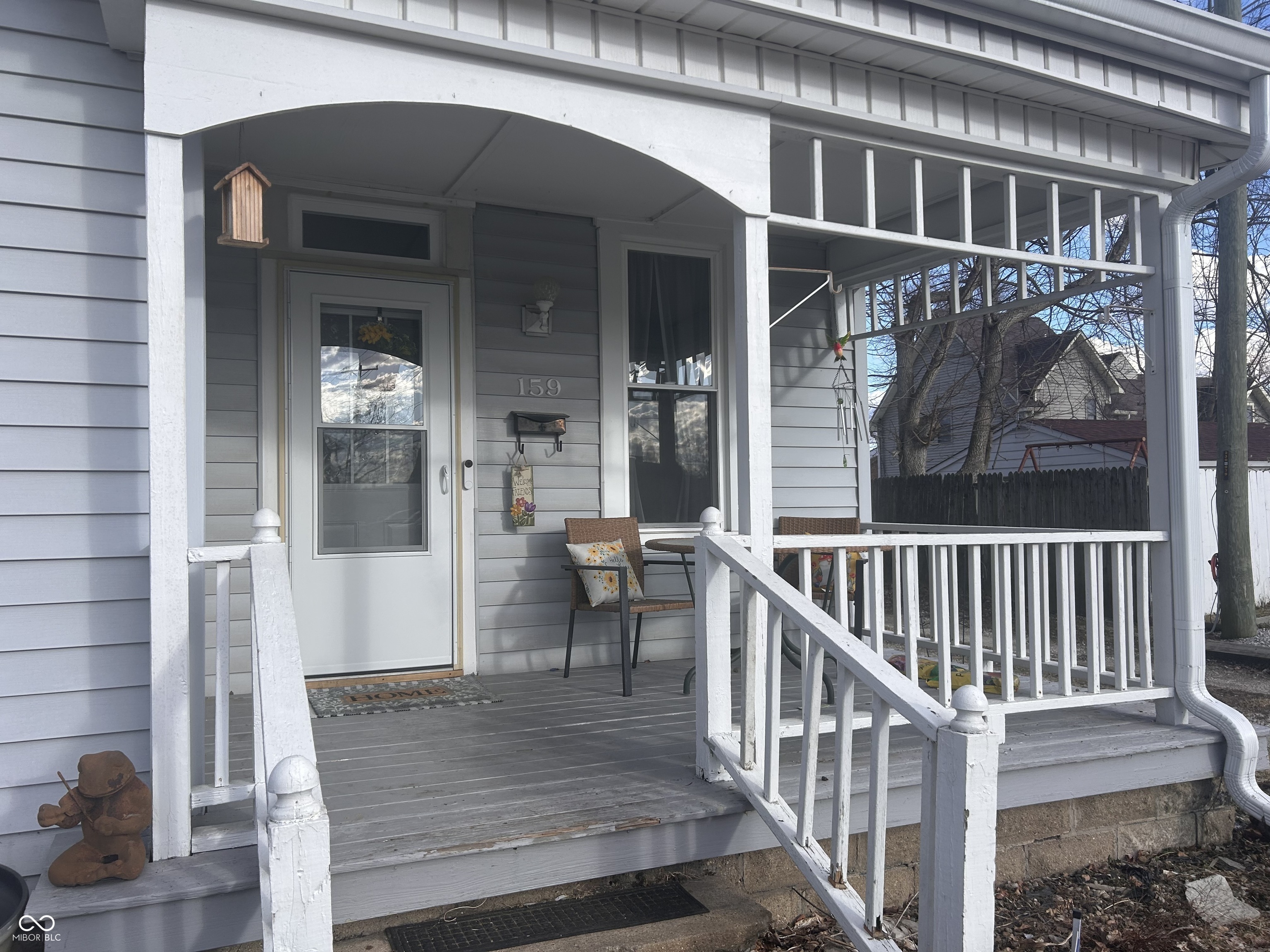 159 N Lincoln Street