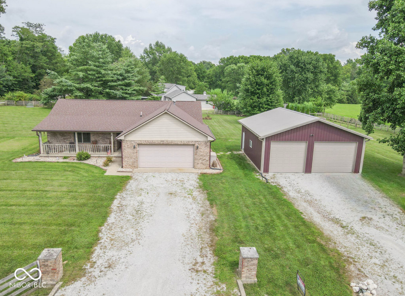 5847 Volunteer Lane
