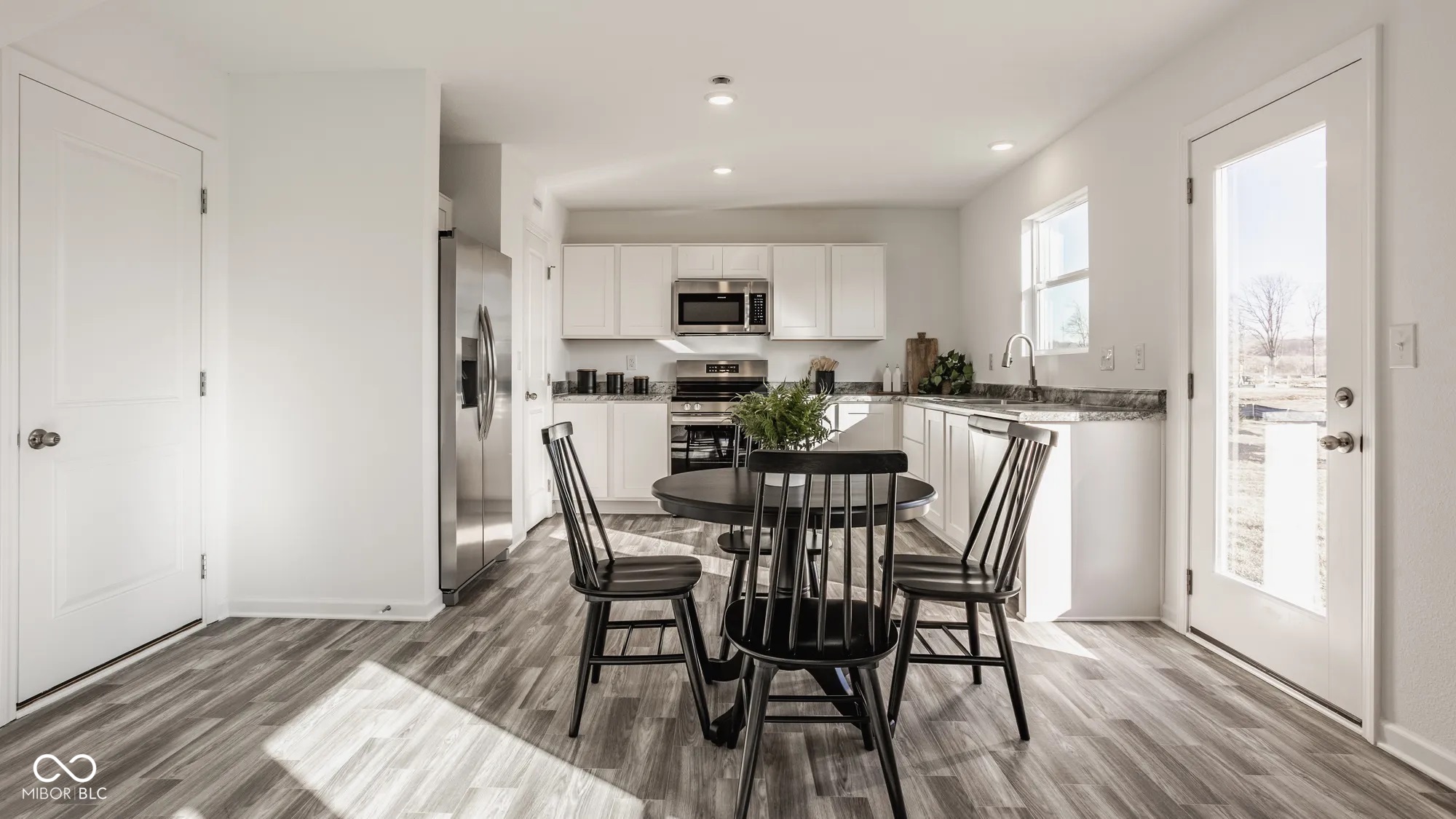 1105 Lona Drive