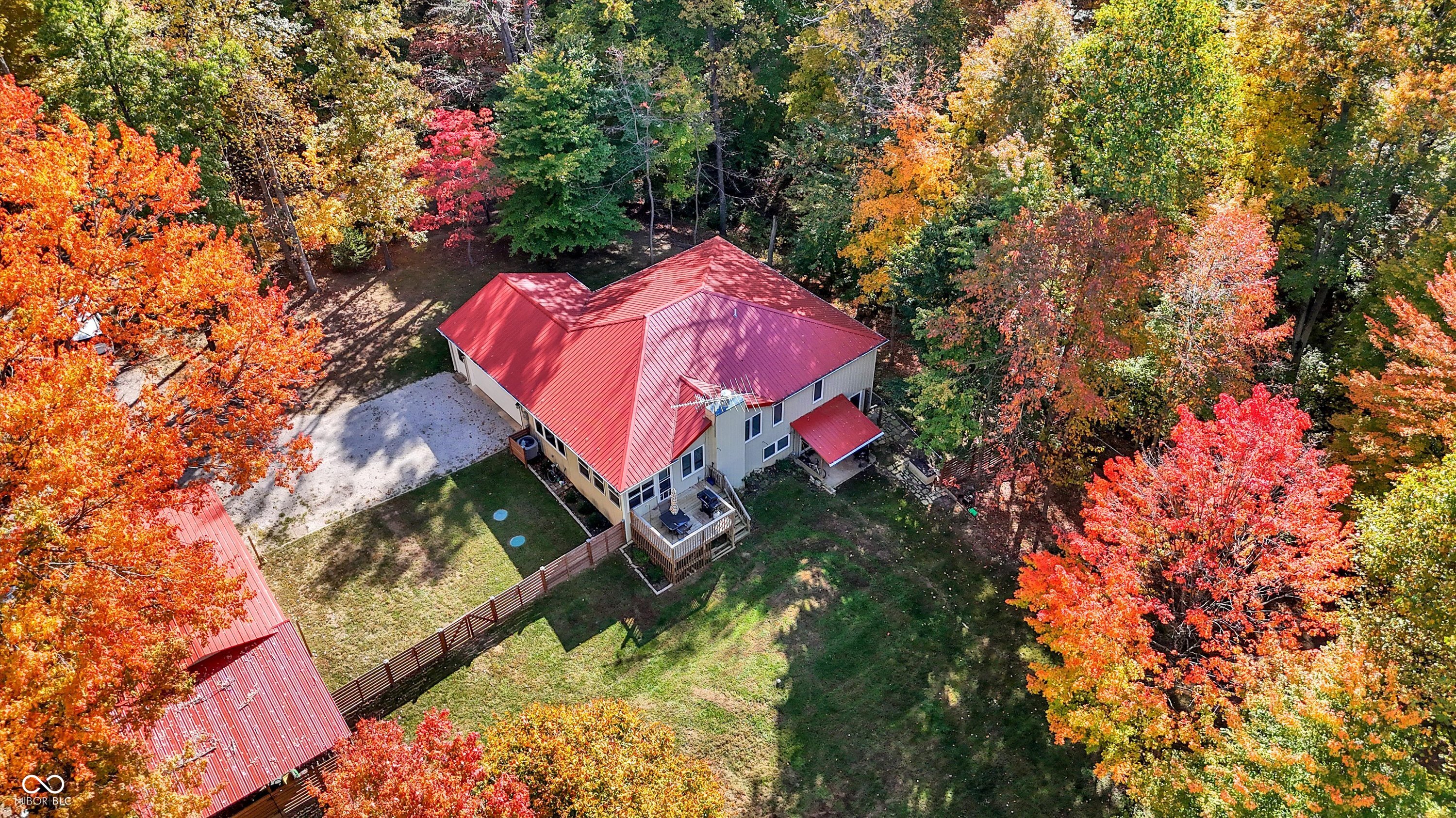 6828 Morningstar Drive