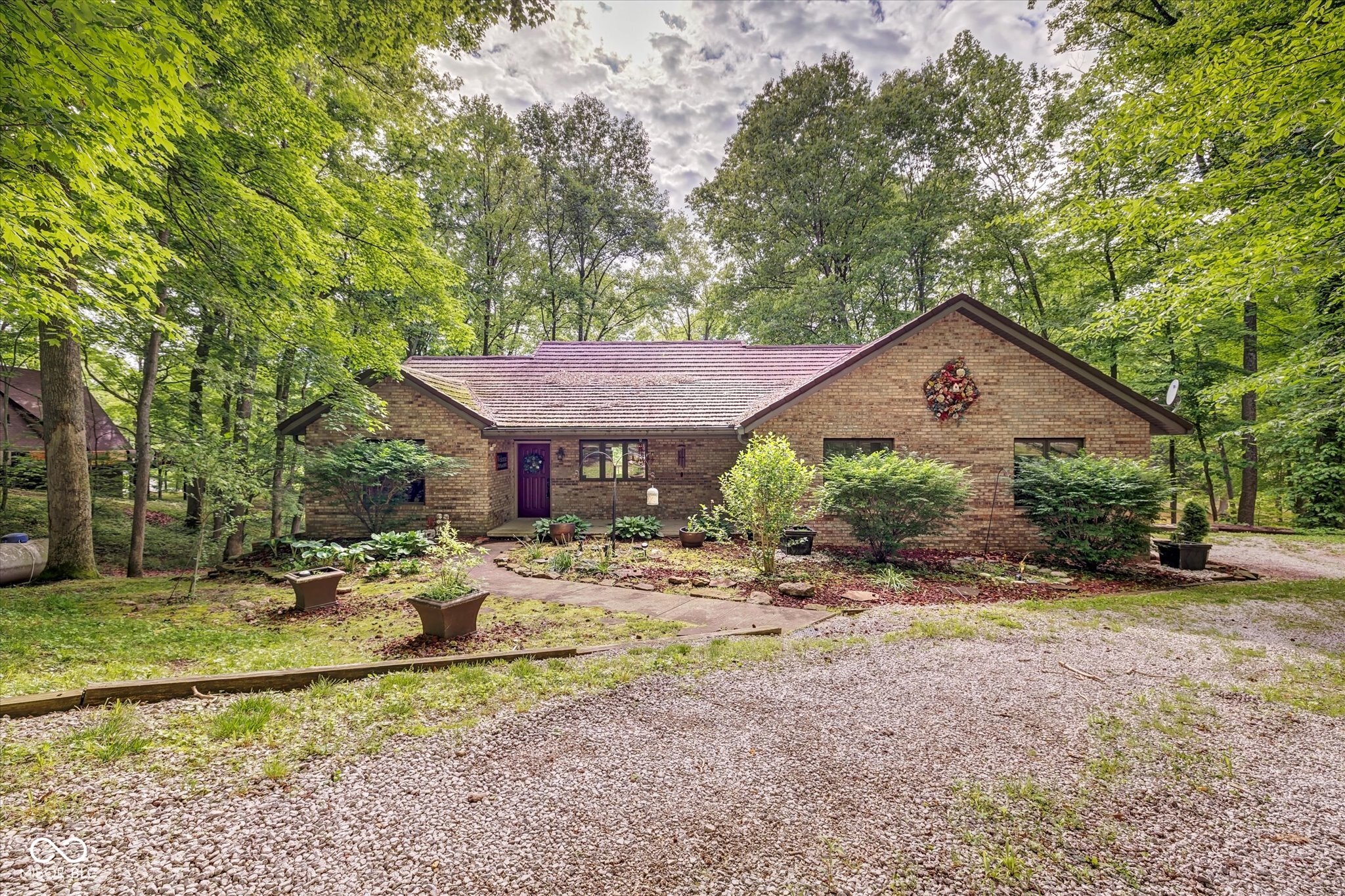 1291 Lakeside Drive
